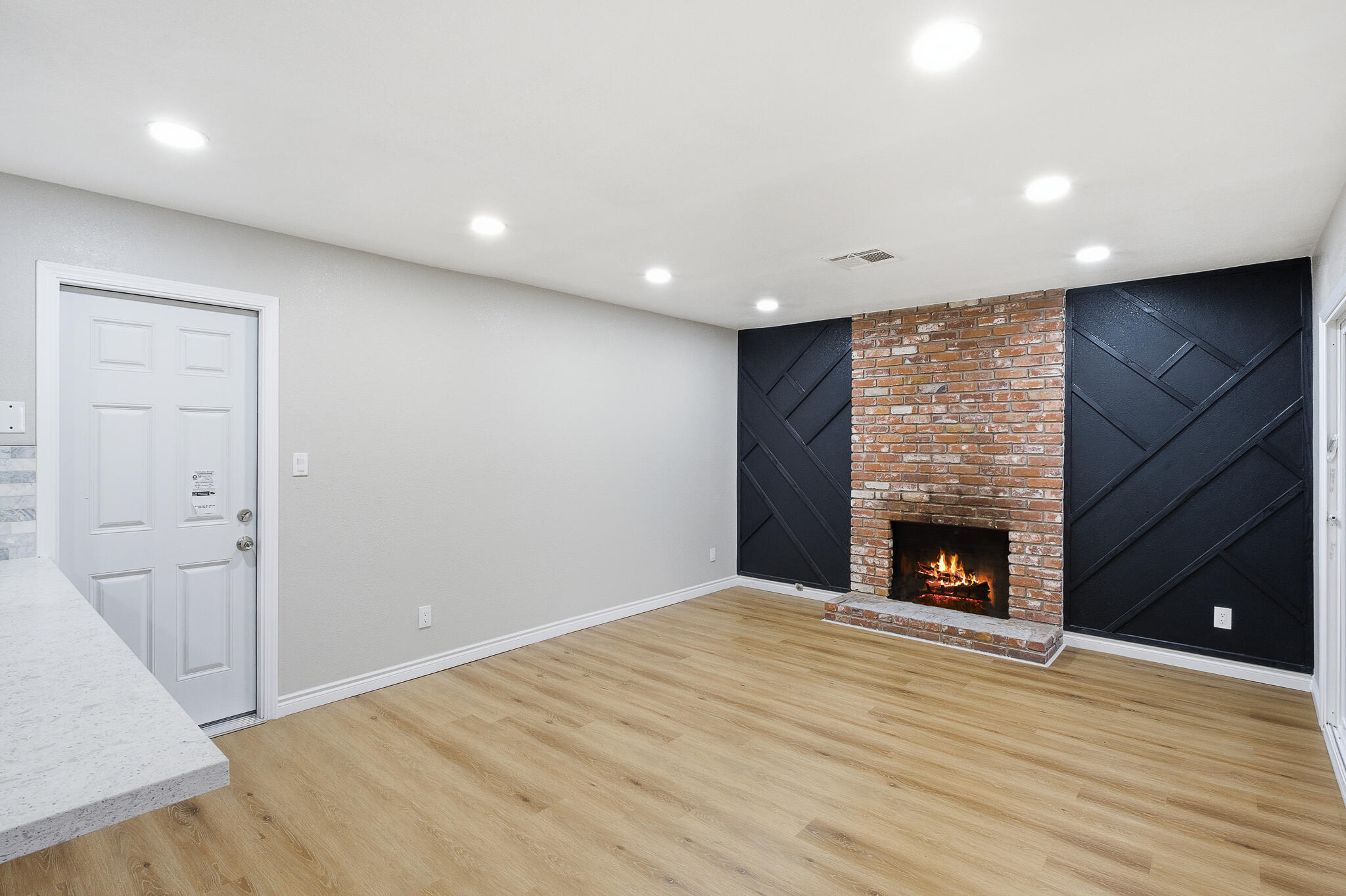 3311 W Sue Ave, Visalia, CA 93277