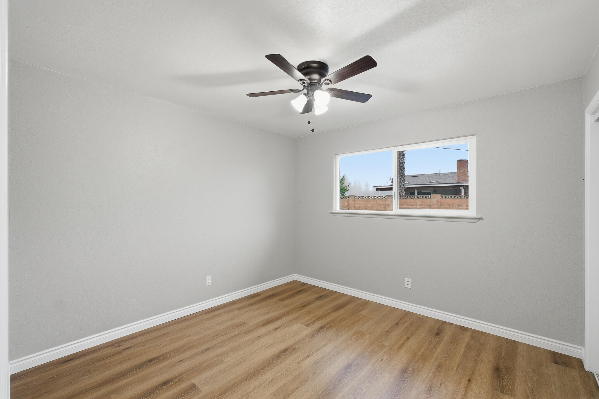 3311 W Sue Ave, Visalia, CA 93277