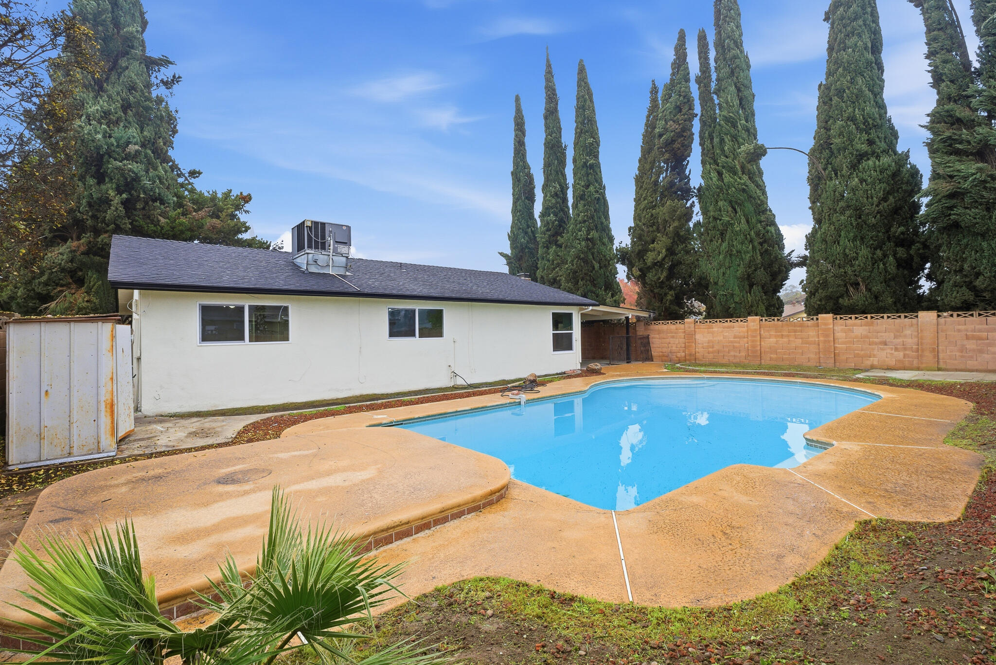 3311 W Sue Ave, Visalia, CA 93277