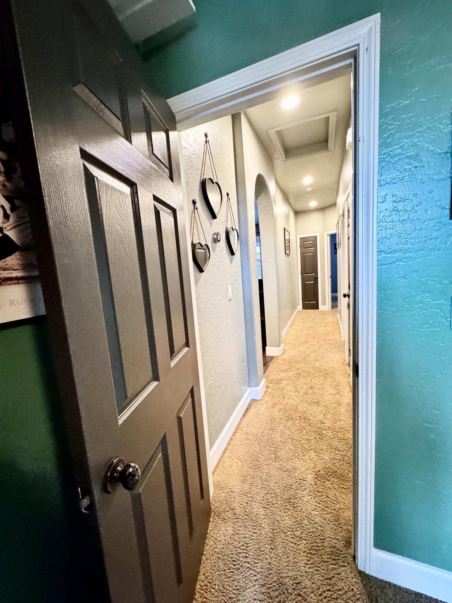 2945 W Vine Ave, Visalia, CA 93291