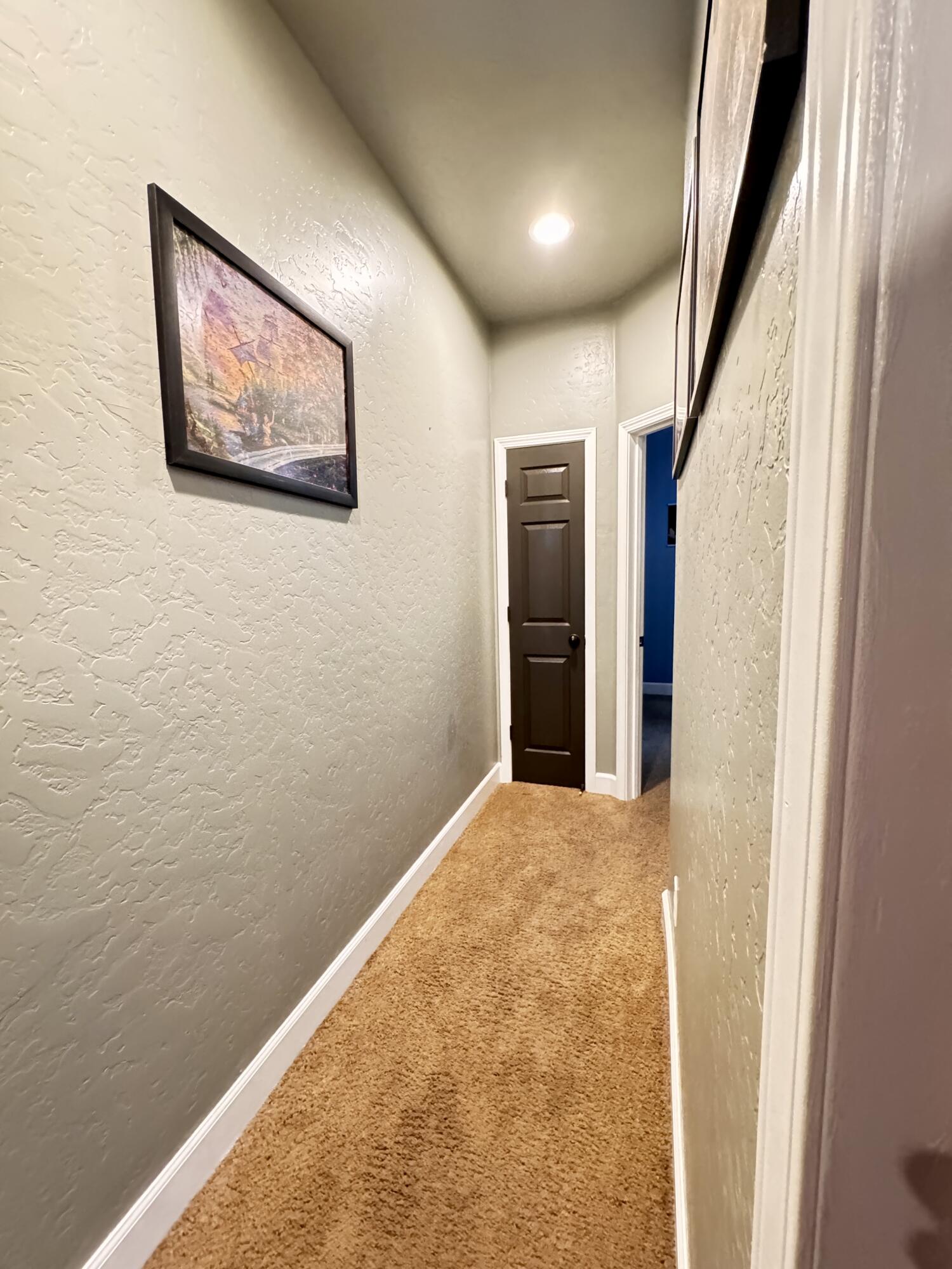 2945 W Vine Ave, Visalia, CA 93291