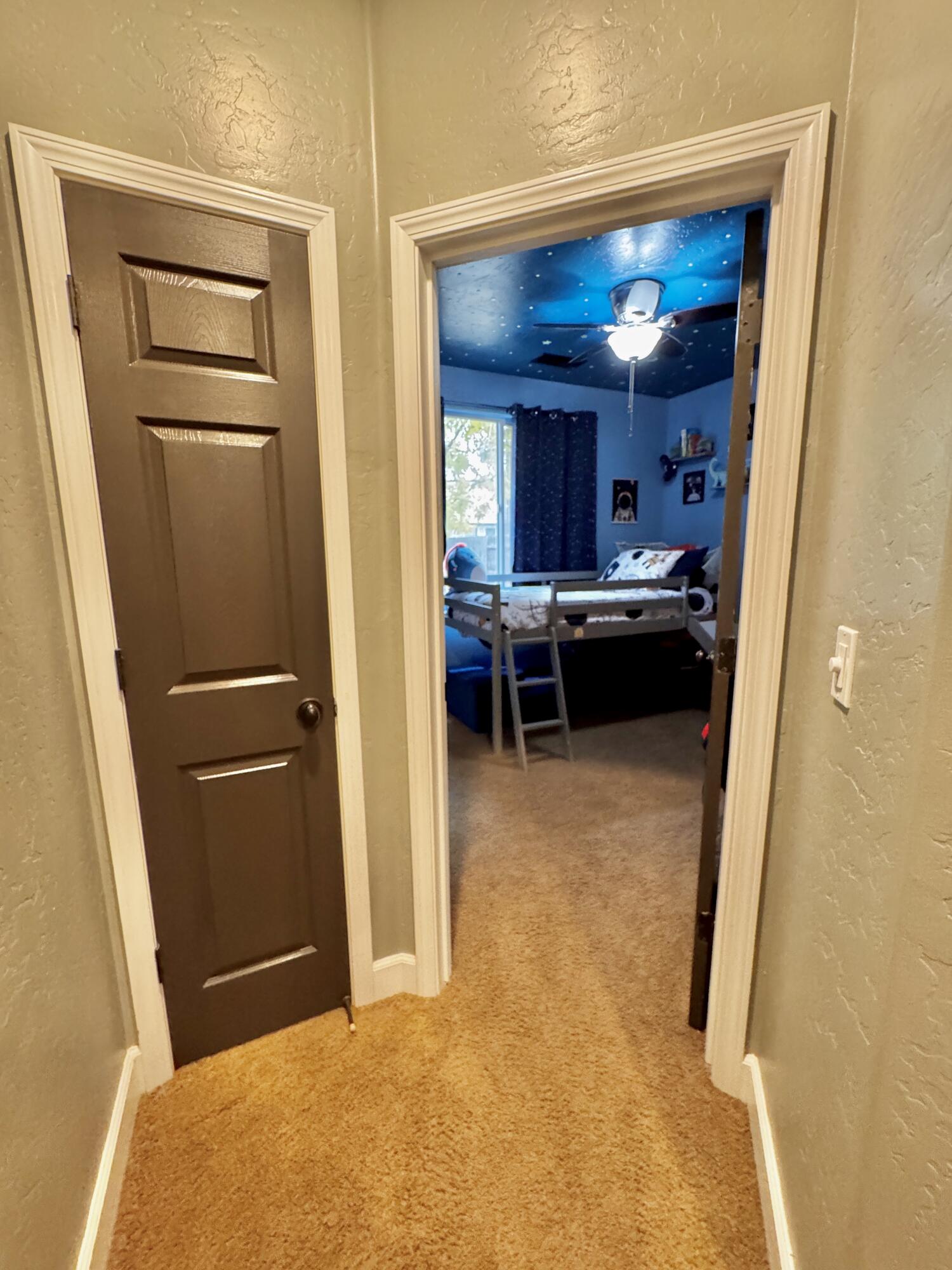 2945 W Vine Ave, Visalia, CA 93291