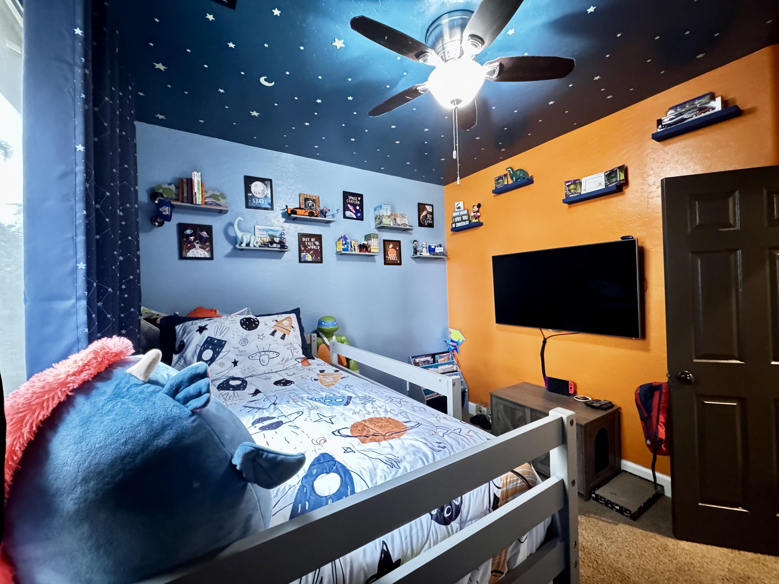 2945 W Vine Ave, Visalia, CA 93291