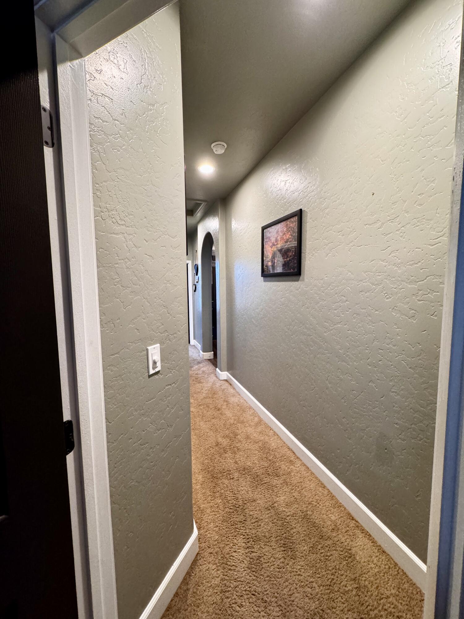 2945 W Vine Ave, Visalia, CA 93291