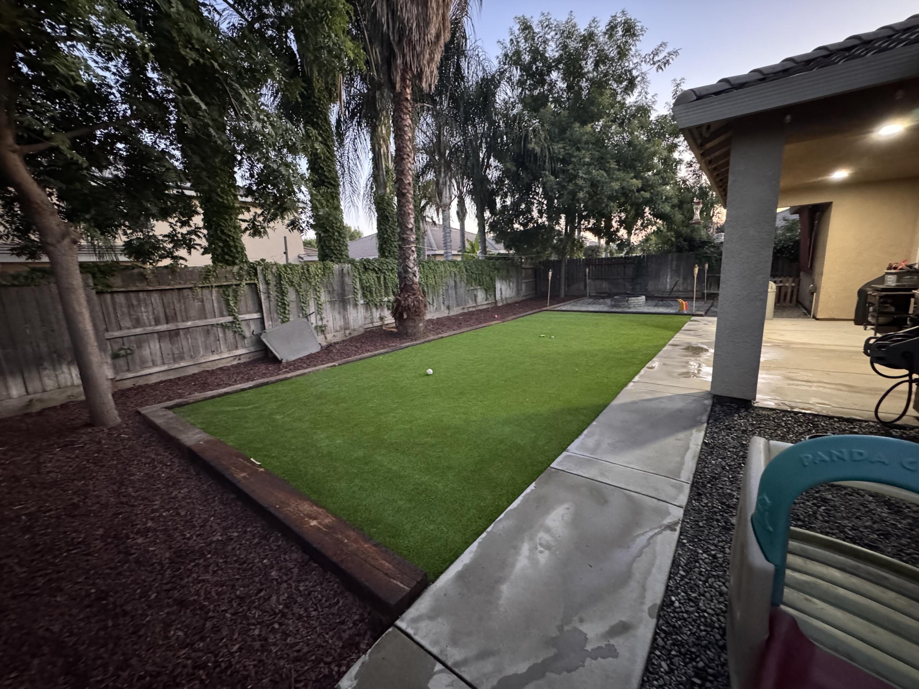 2945 W Vine Ave, Visalia, CA 93291