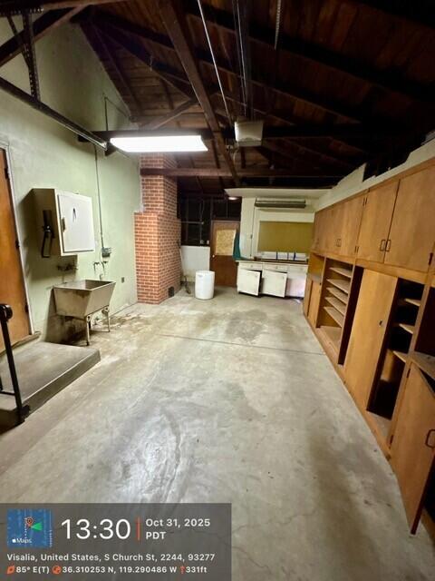 2244 S Church St, Visalia, CA 93277