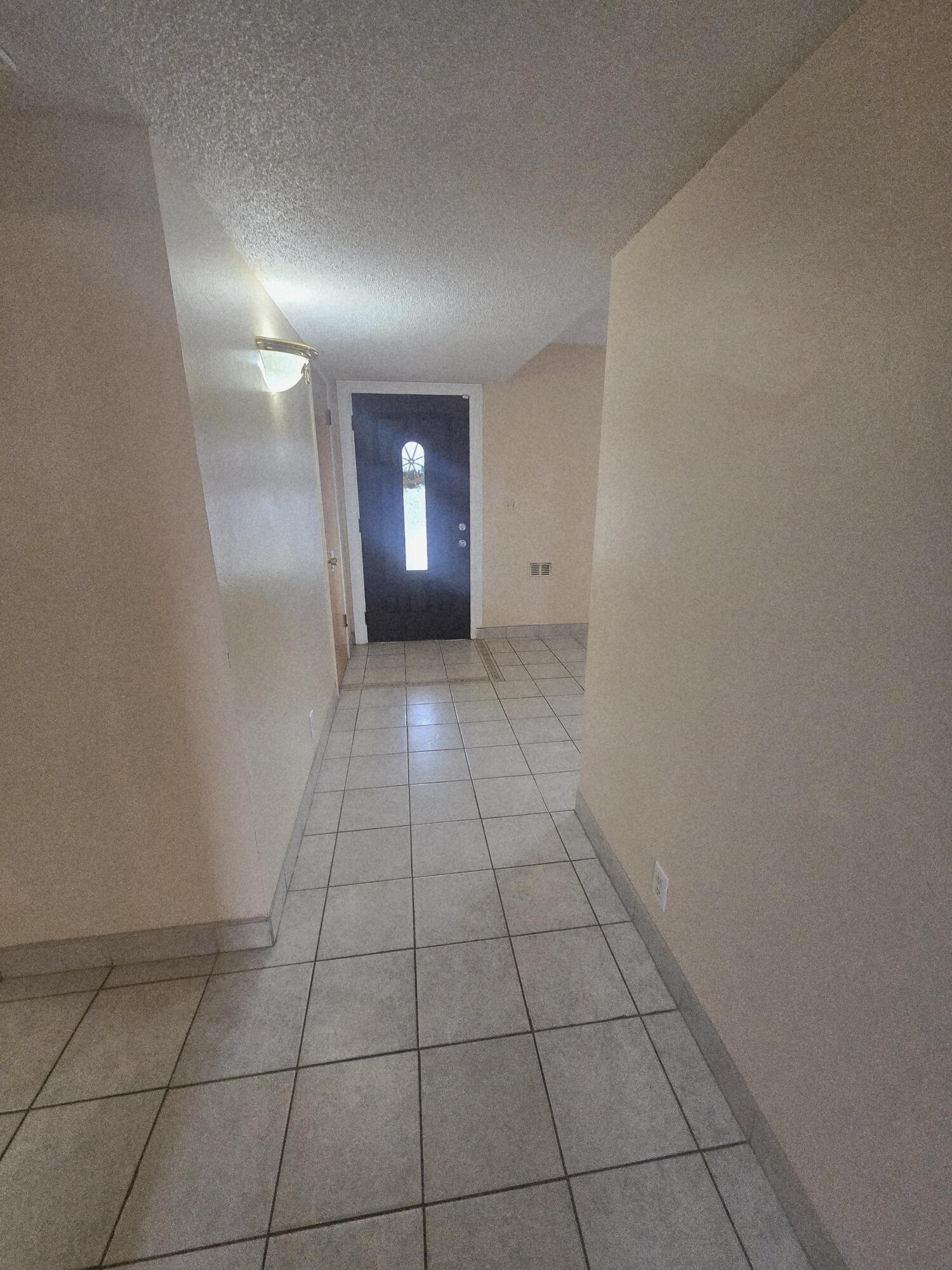 1448 E Akers Way, Dinuba, CA 93618