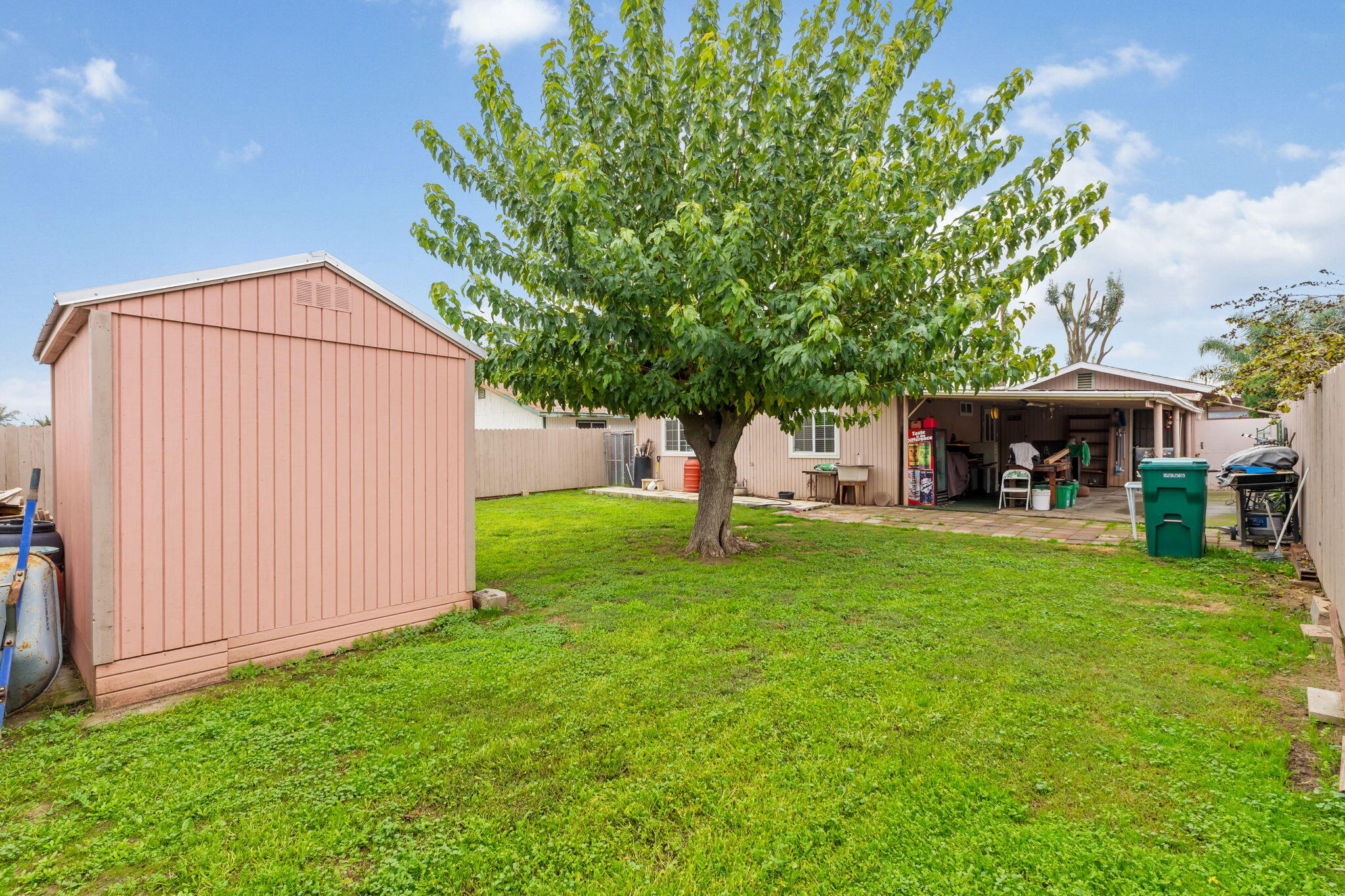 12696 Washington Ave, Le Grand, CA 95333