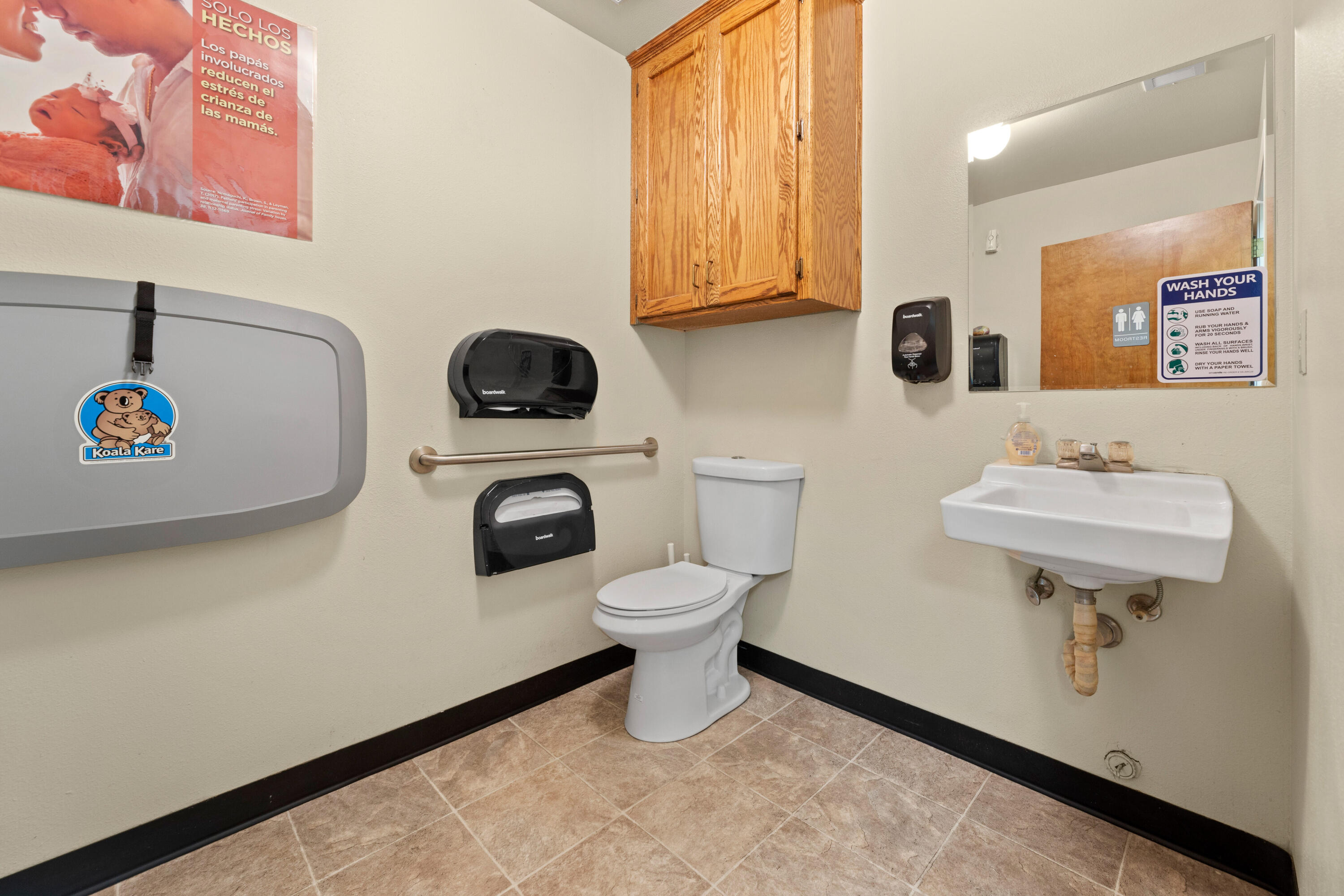 770 N Main St, Porterville, CA 93257