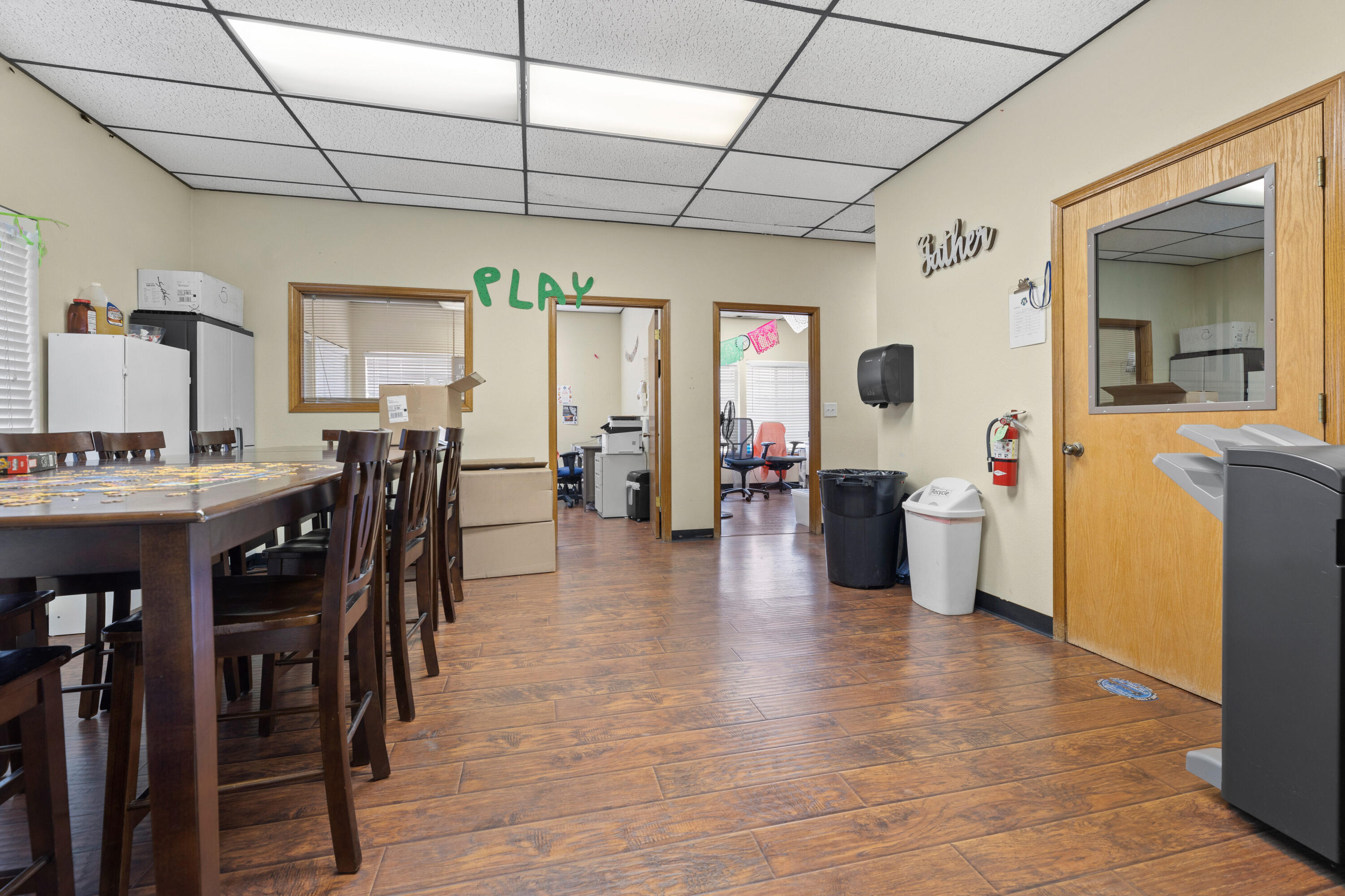 770 N Main St, Porterville, CA 93257