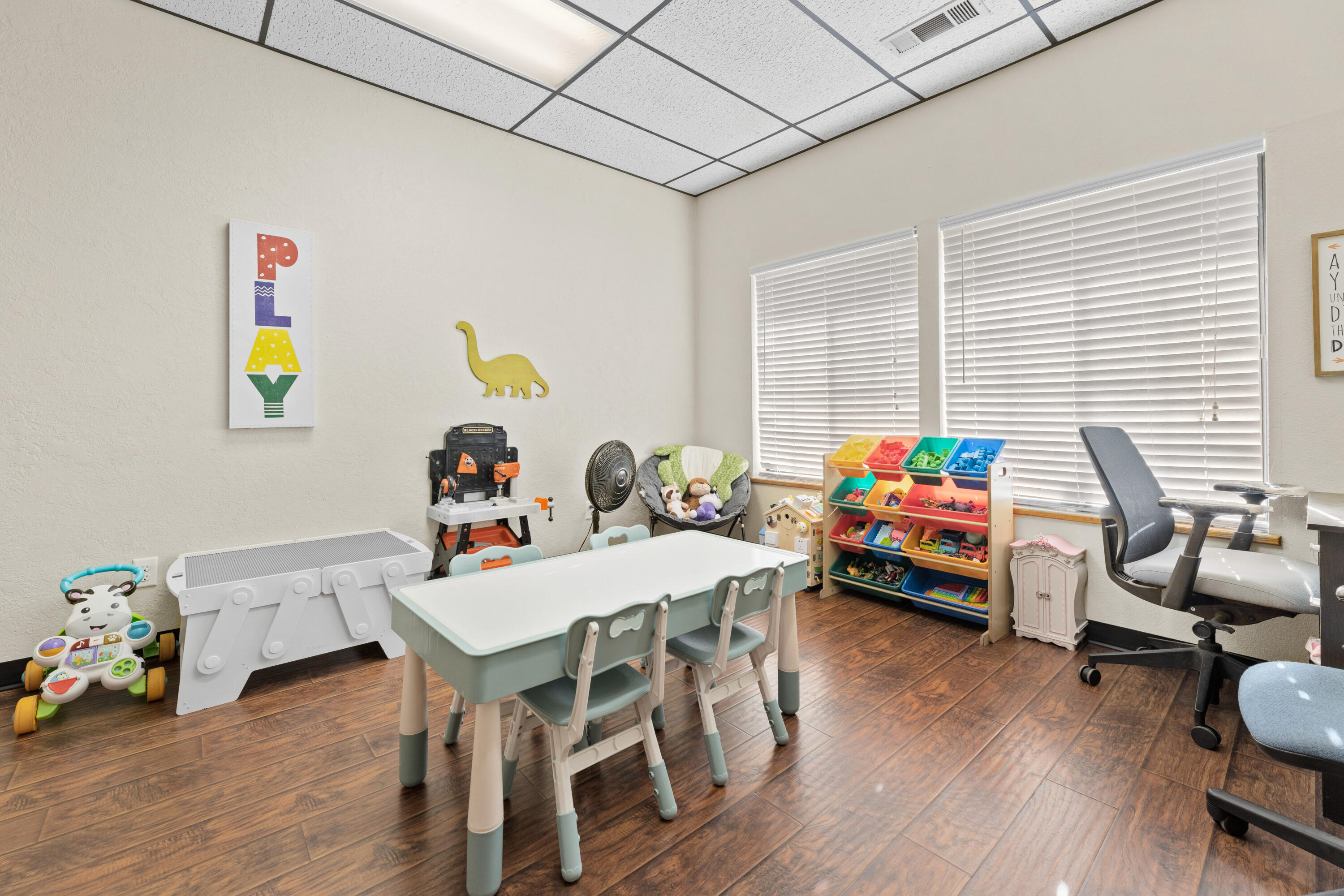 770 N Main St, Porterville, CA 93257