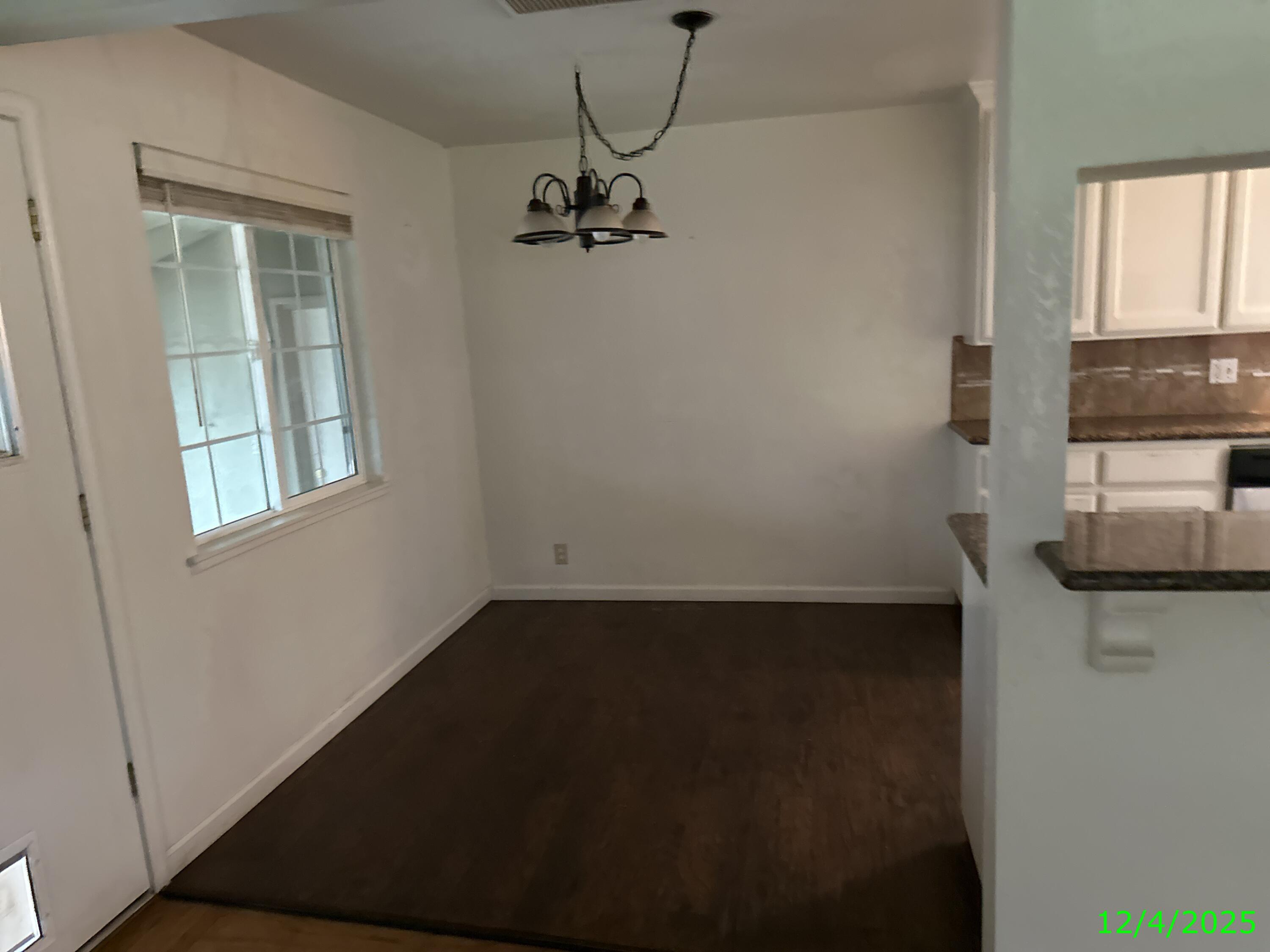 2528 W Howard Ave, Visalia, CA 93277