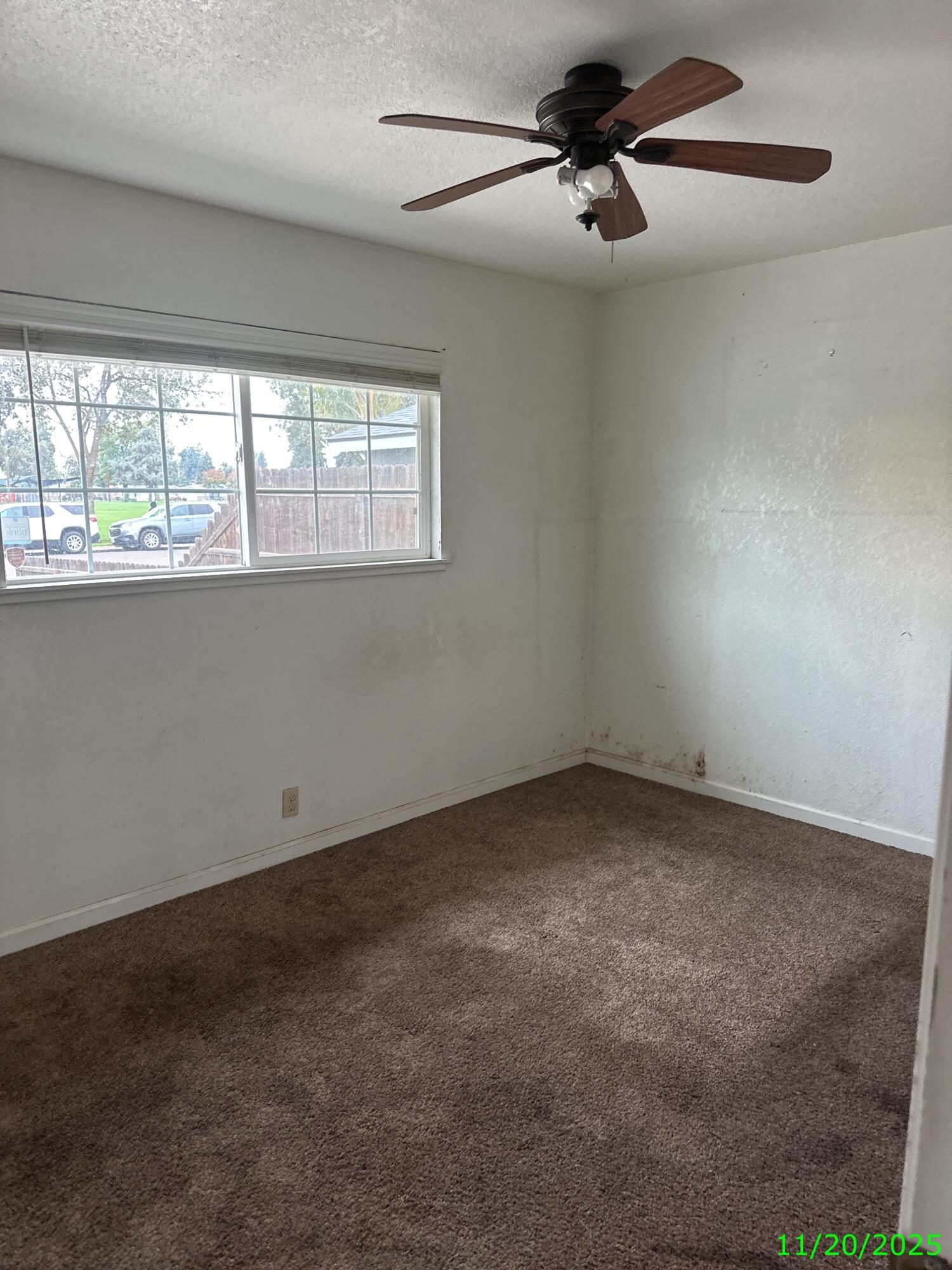 2528 W Howard Ave, Visalia, CA 93277