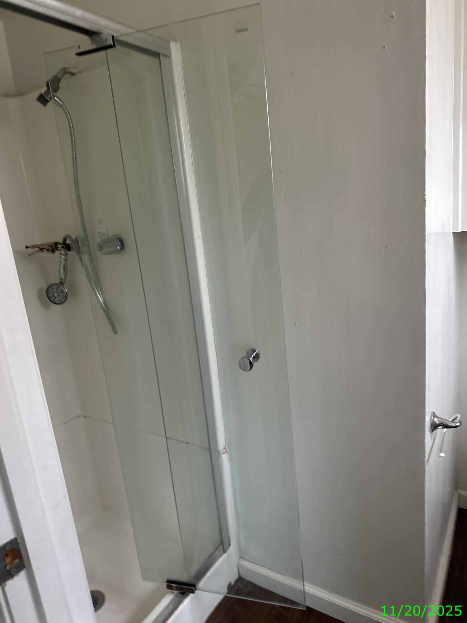 2528 W Howard Ave, Visalia, CA 93277