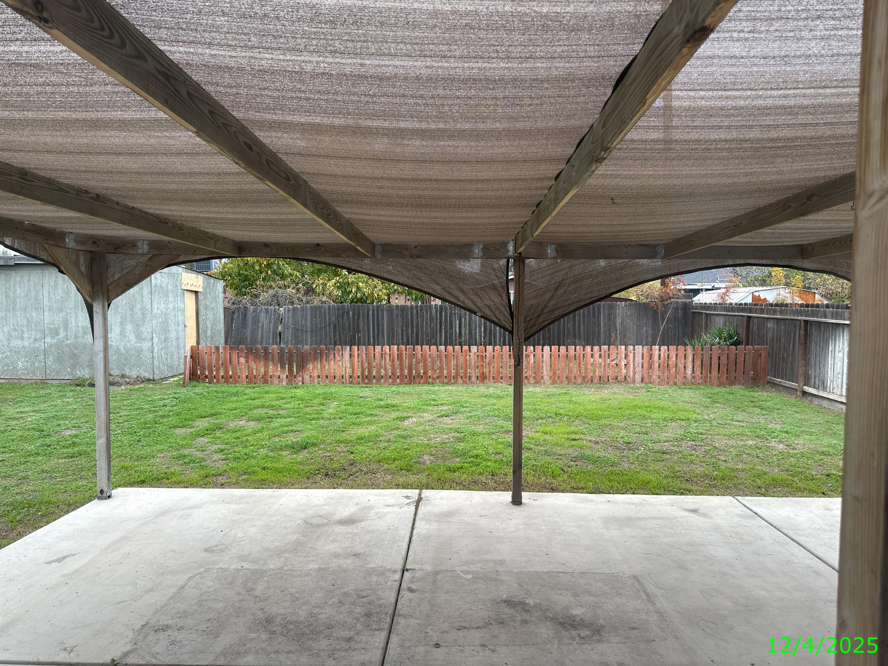 2528 W Howard Ave, Visalia, CA 93277