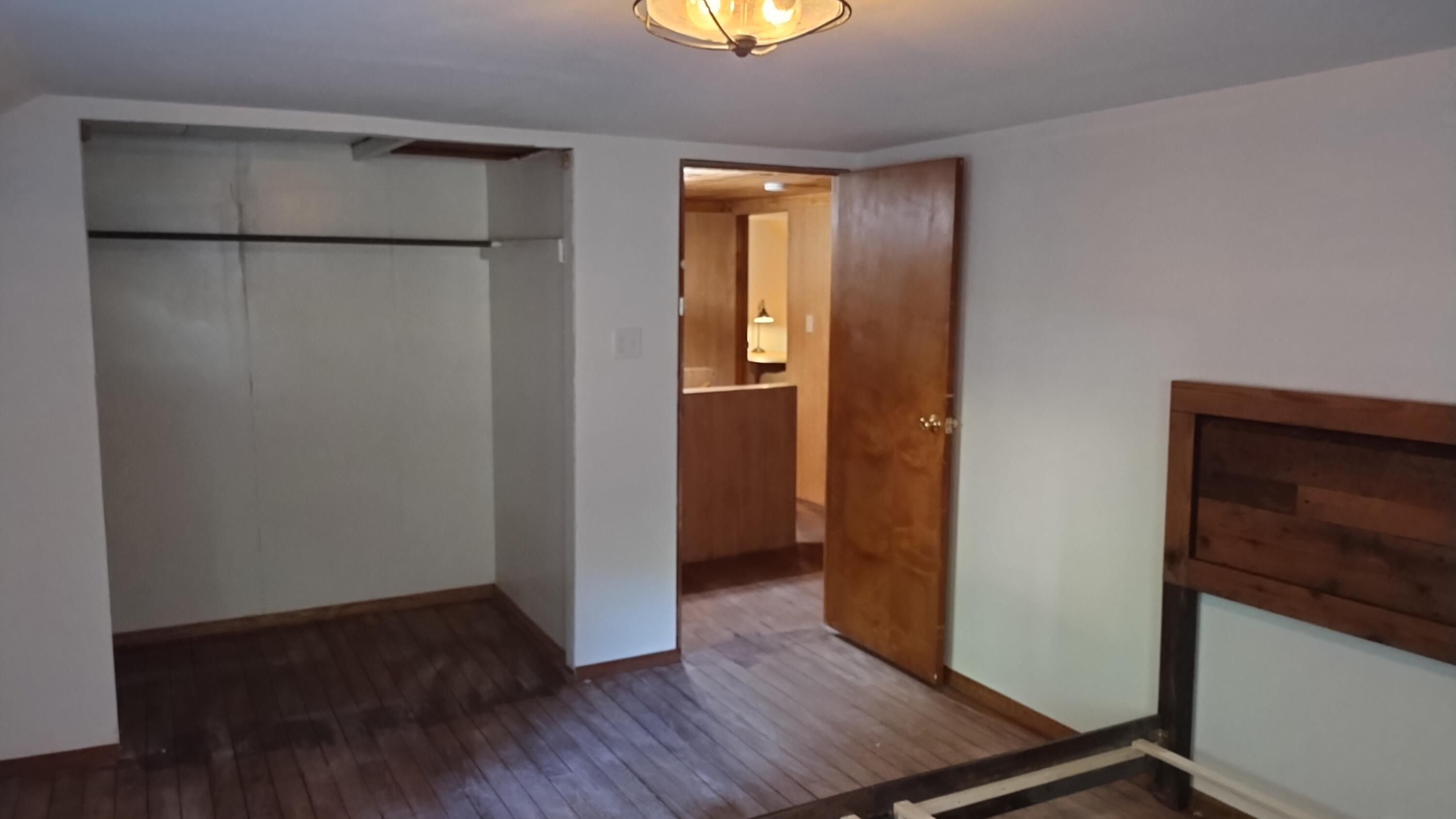 594 Loop Dr, Camp Nelson, CA 93265