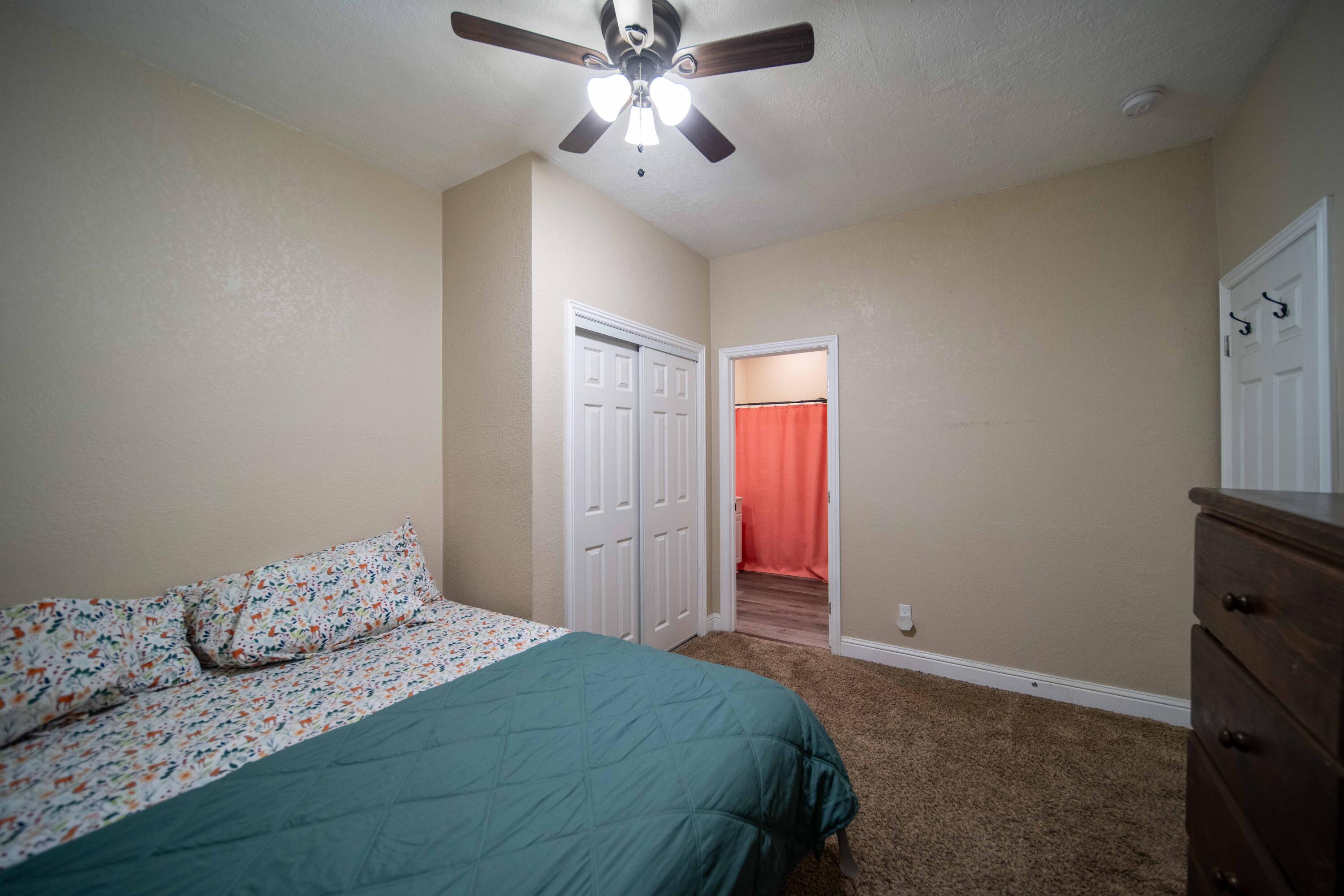 1834 Young St, Selma, CA 93662