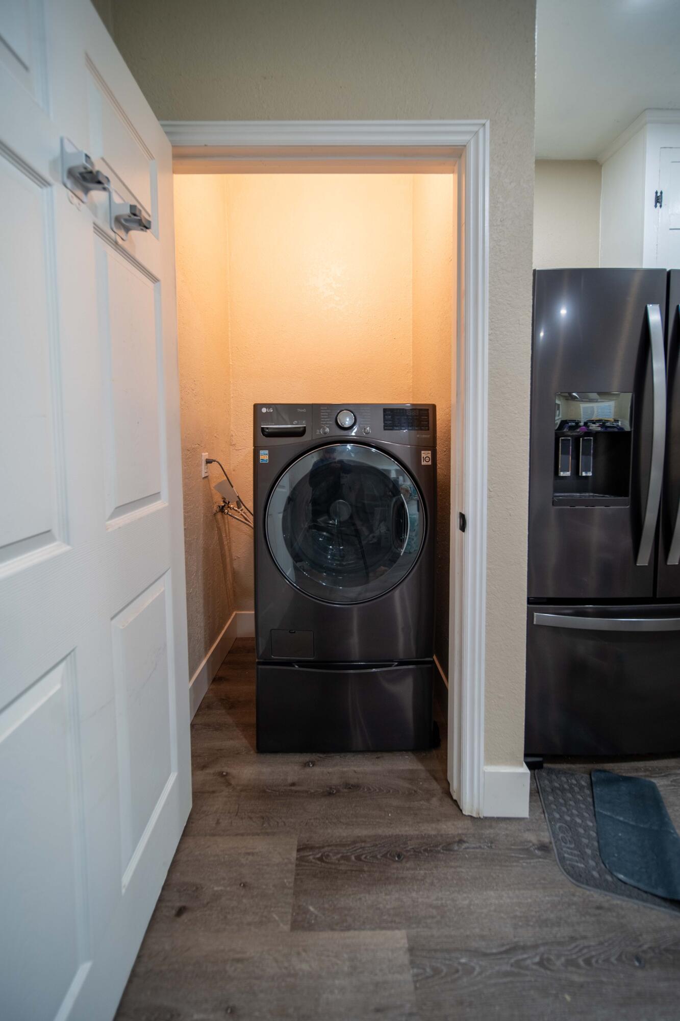 1834 Young St, Selma, CA 93662