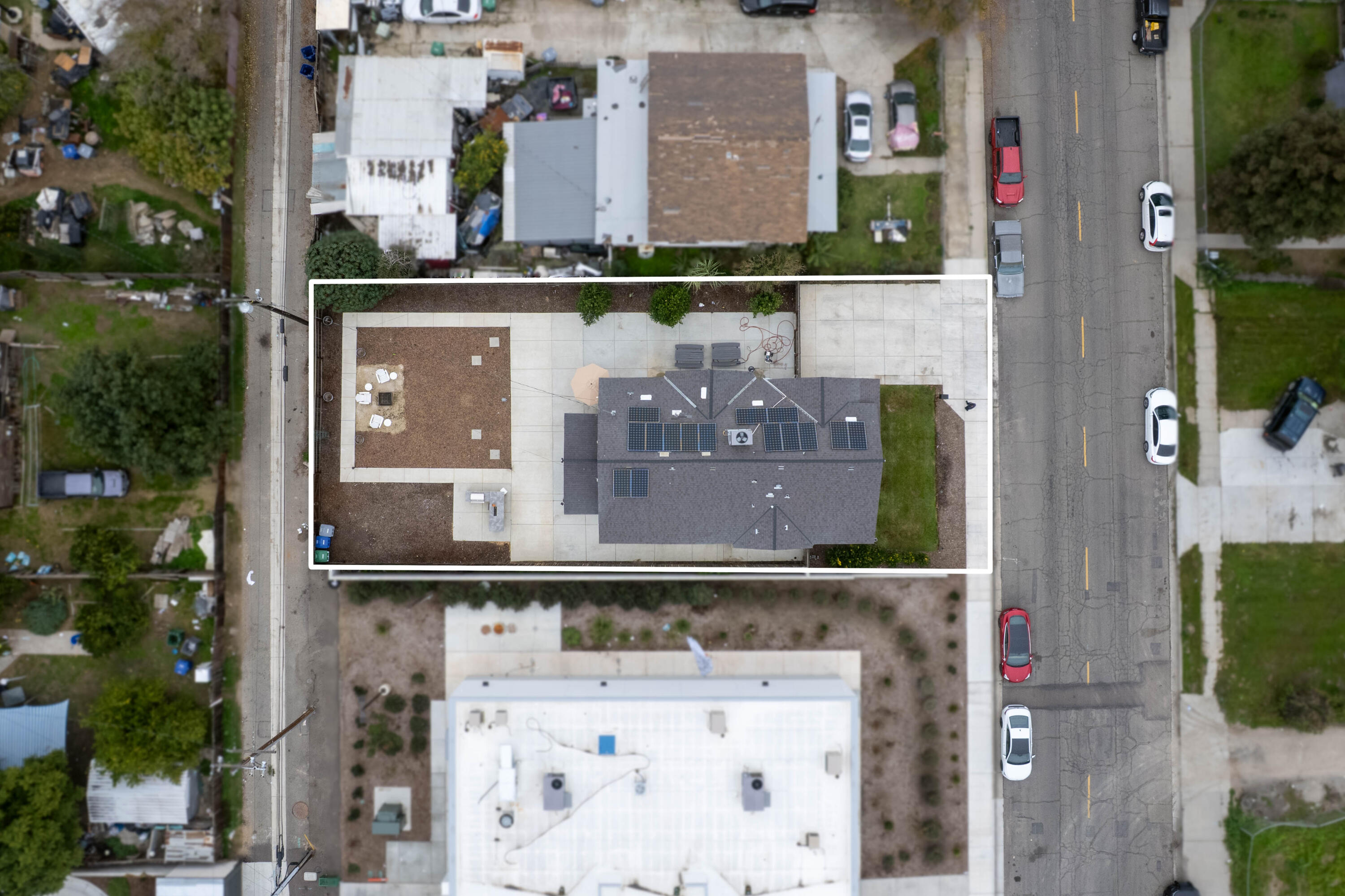 1834 Young St, Selma, CA 93662