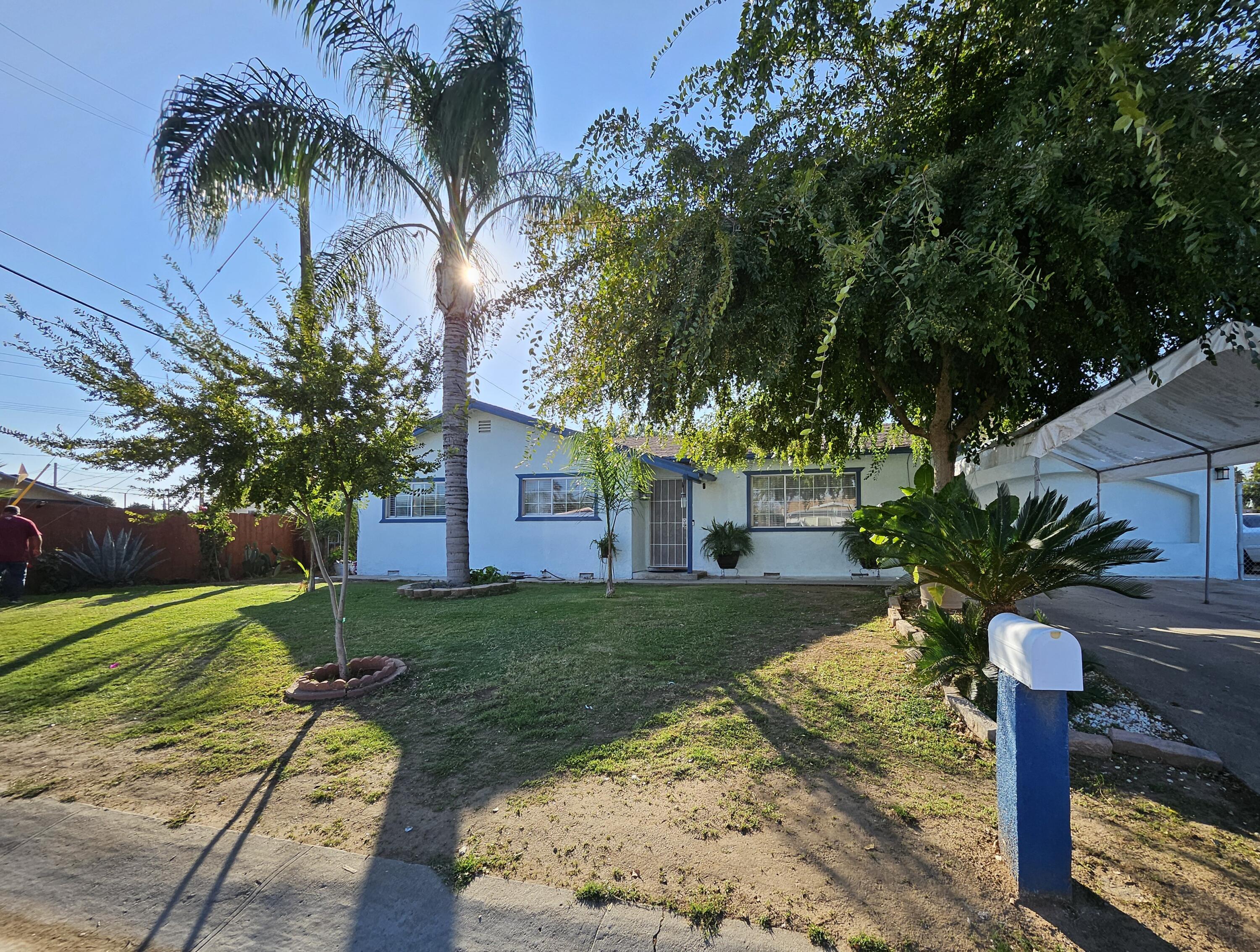 1833 N Maston St, Porterville, CA 93257