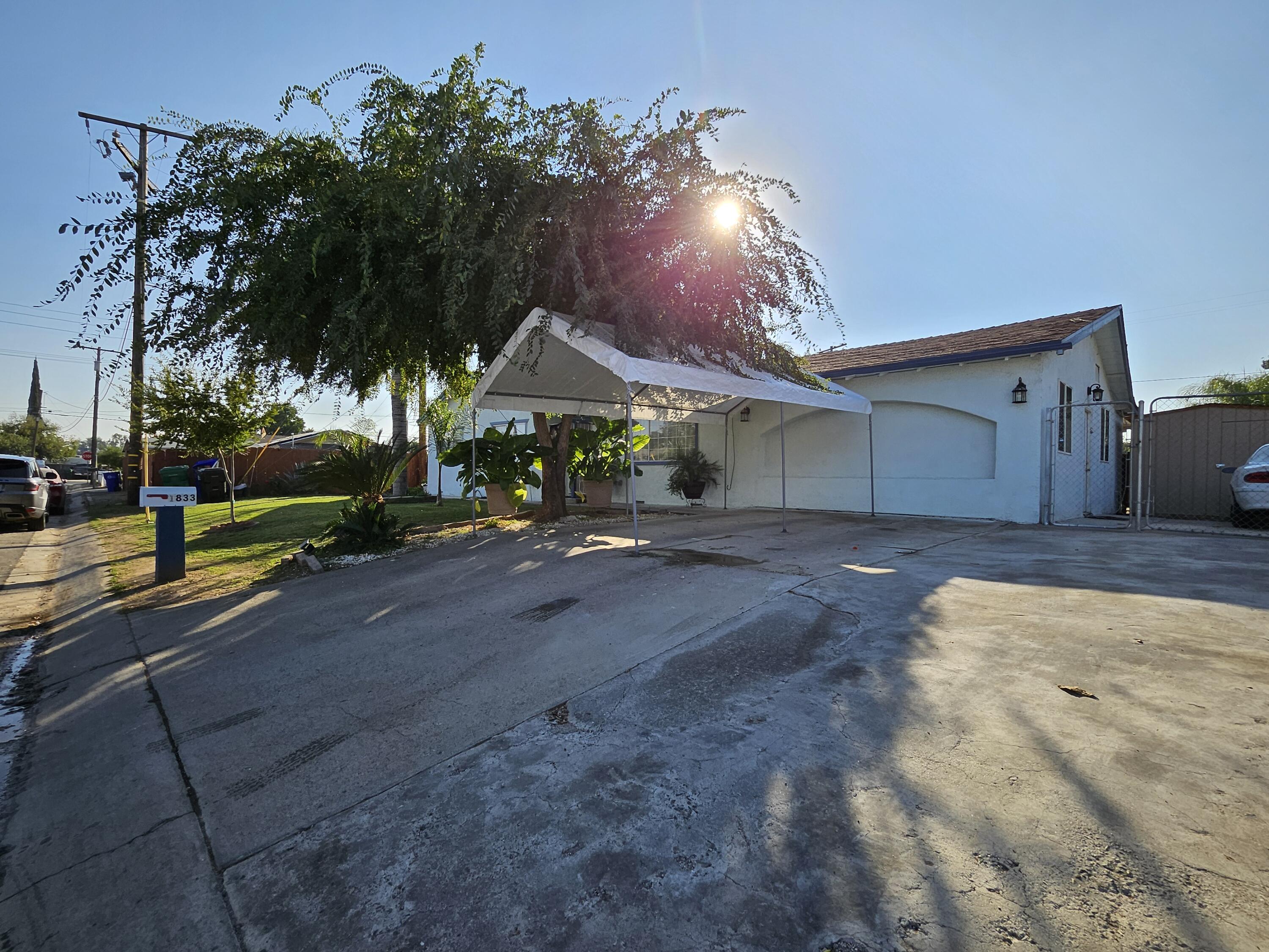 1833 N Maston St, Porterville, CA 93257