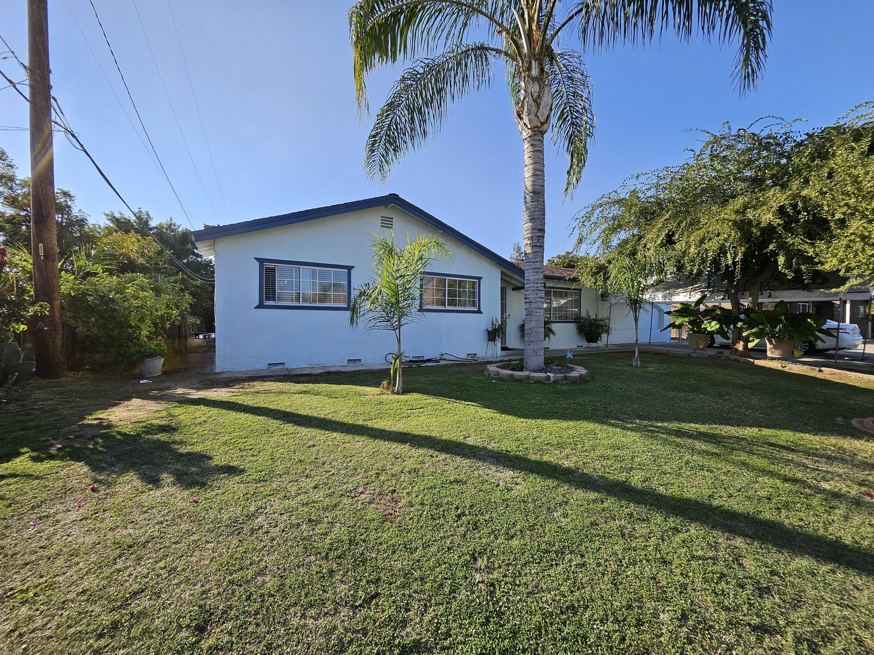 1833 N Maston St, Porterville, CA 93257