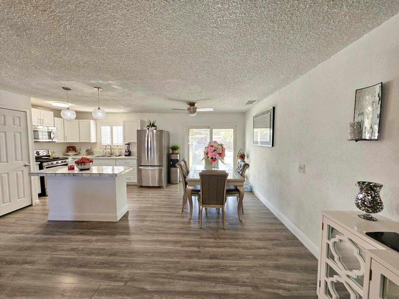 1833 N Maston St, Porterville, CA 93257