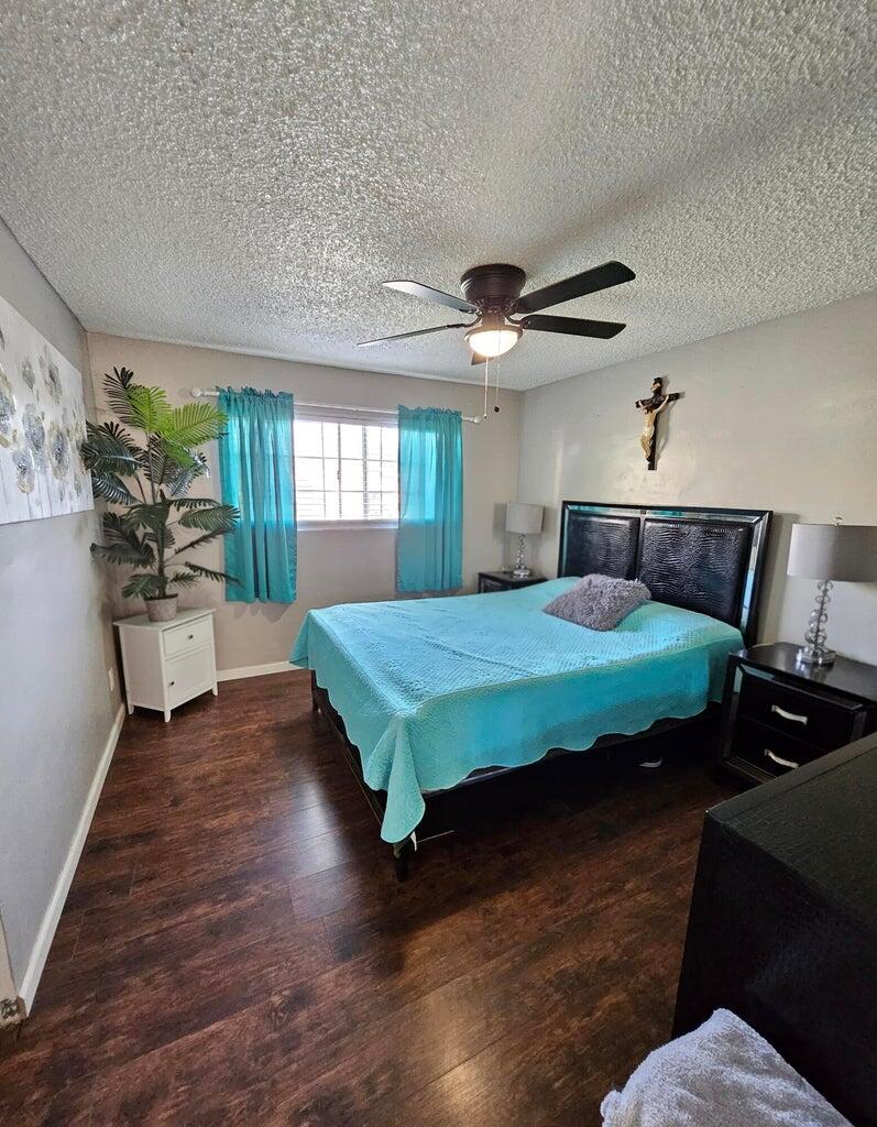 1833 N Maston St, Porterville, CA 93257