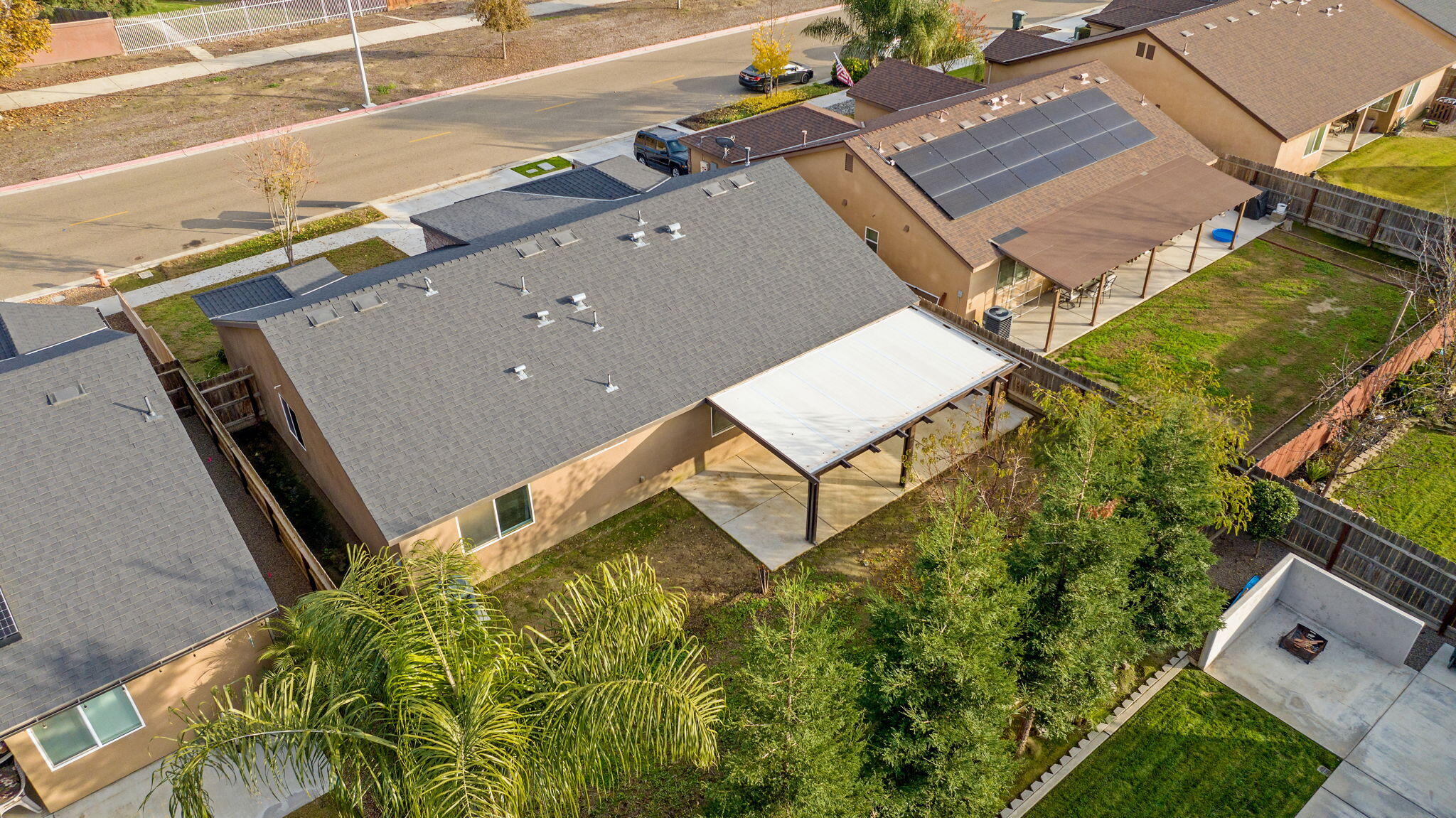 1641 N Virmargo St, Visalia, CA 93292