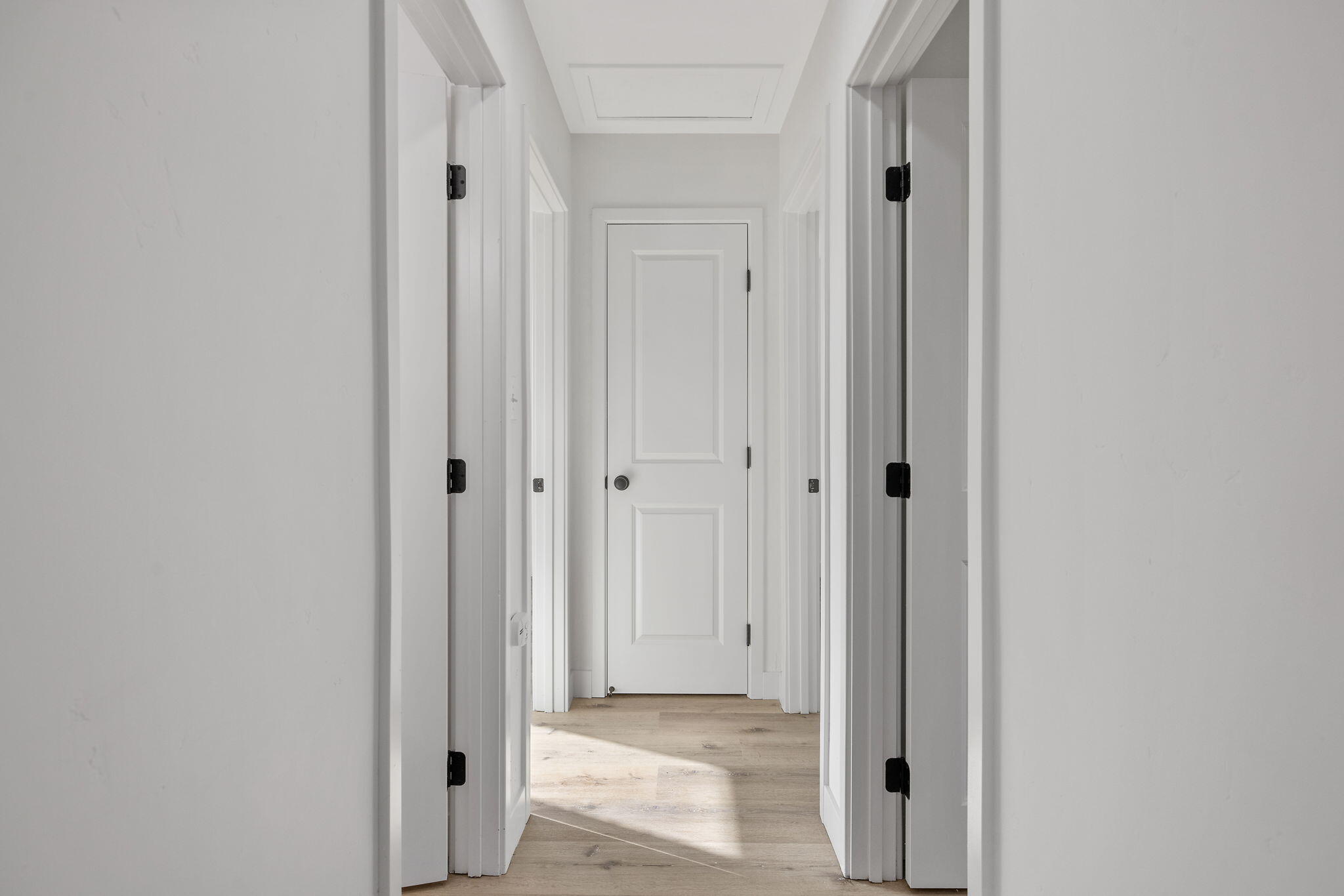 1502 W Sunnyview Ave, Visalia, CA 93291