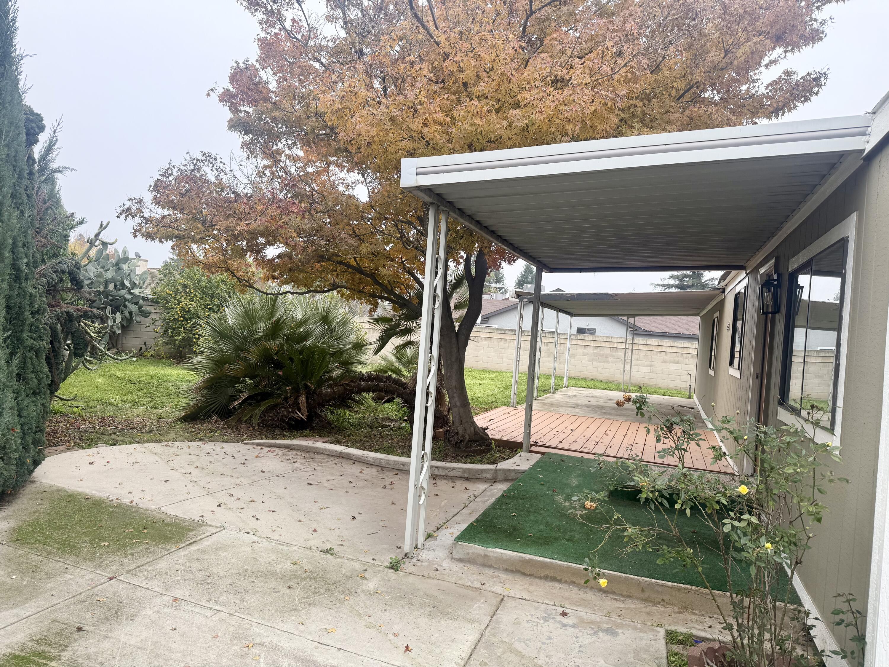 5019 W Dorothea Ave, Visalia, CA 93277