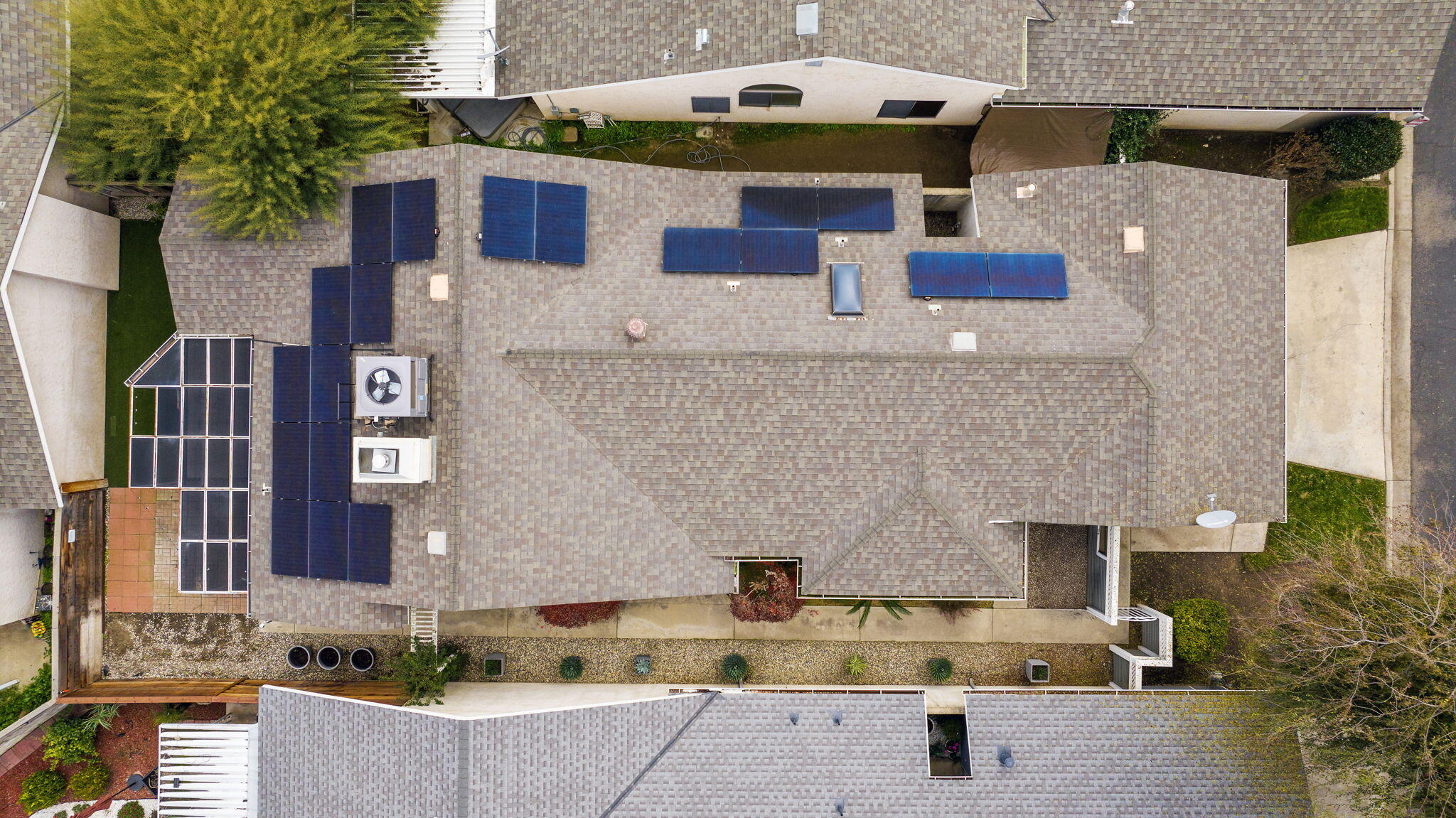 1912 S Pinnacle St, Visalia, CA 93292