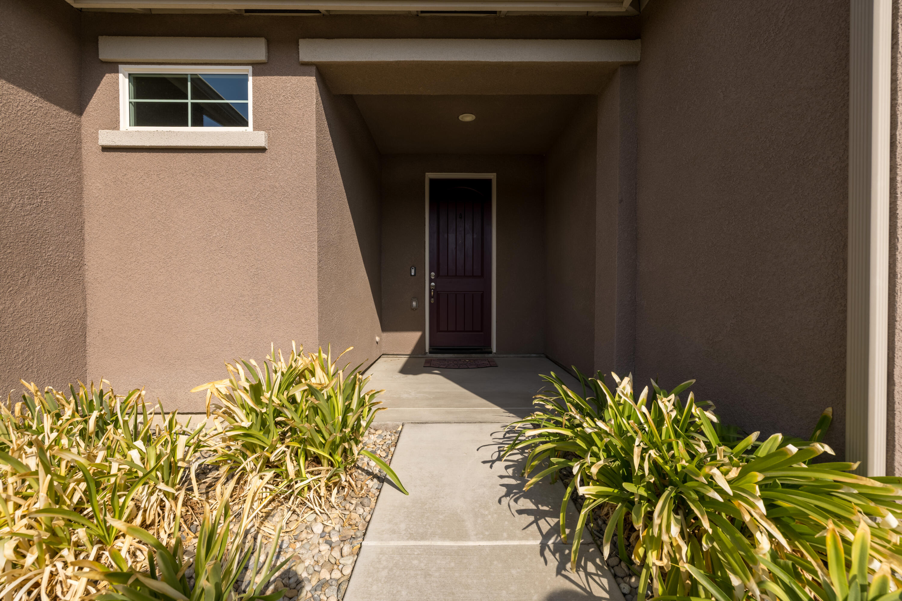 1599 Softwind Dr. Dr, Tulare, CA 93274