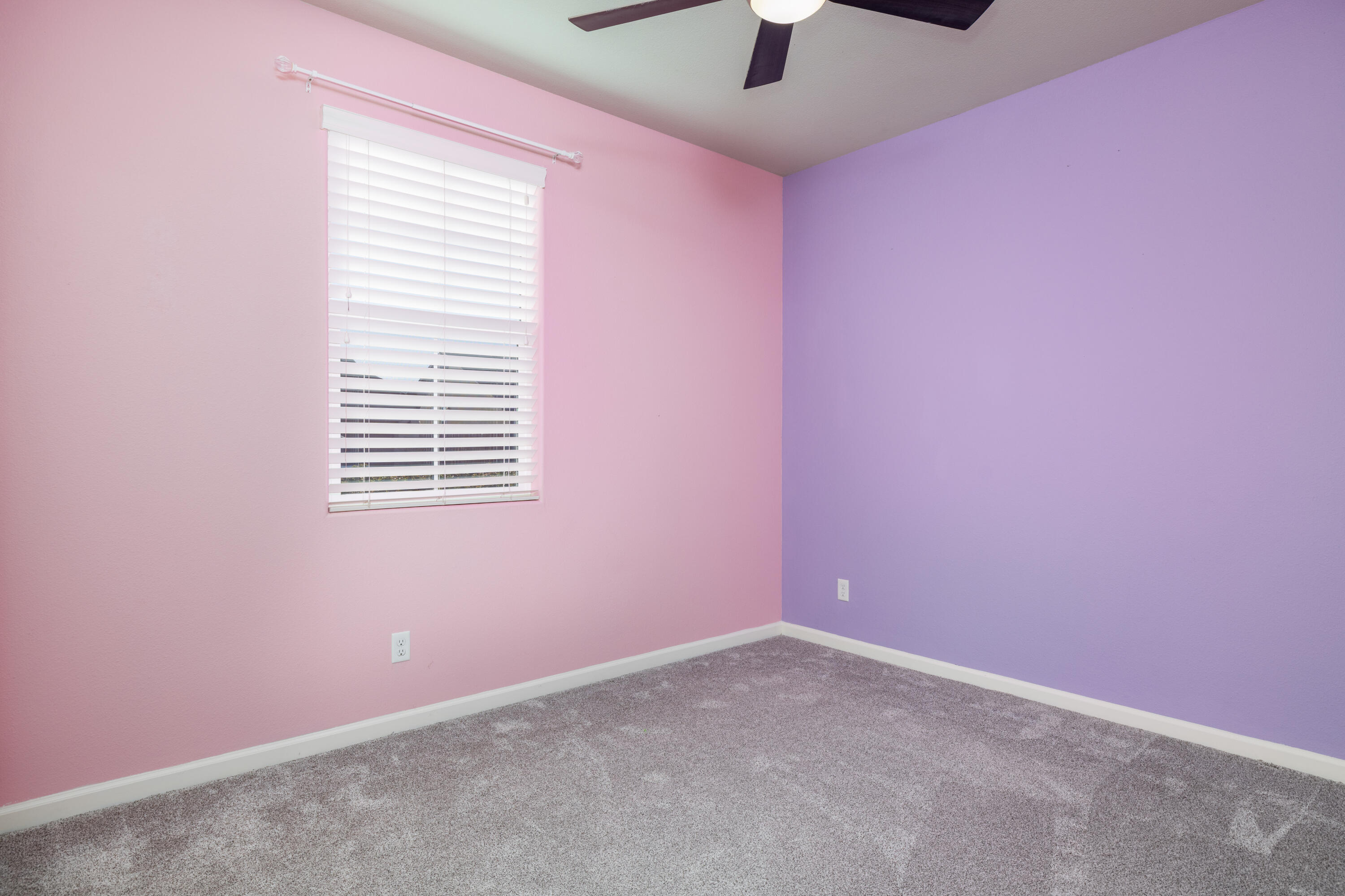 1599 Softwind Dr. Dr, Tulare, CA 93274