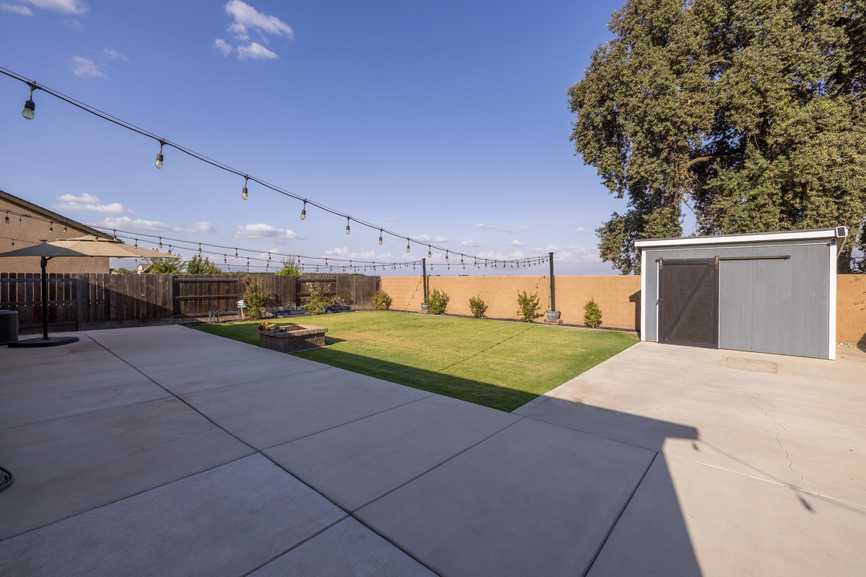 1599 Softwind Dr. Dr, Tulare, CA 93274