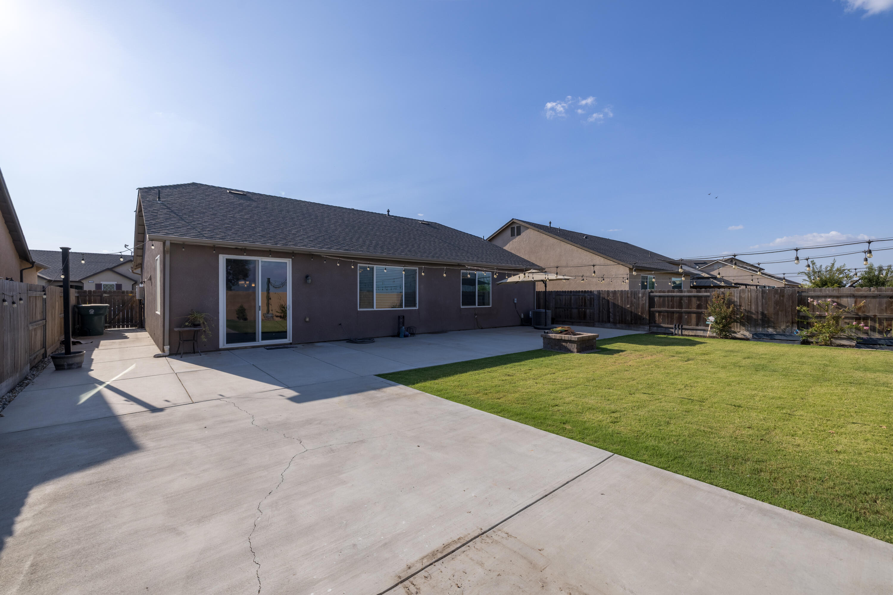 1599 Softwind Dr. Dr, Tulare, CA 93274