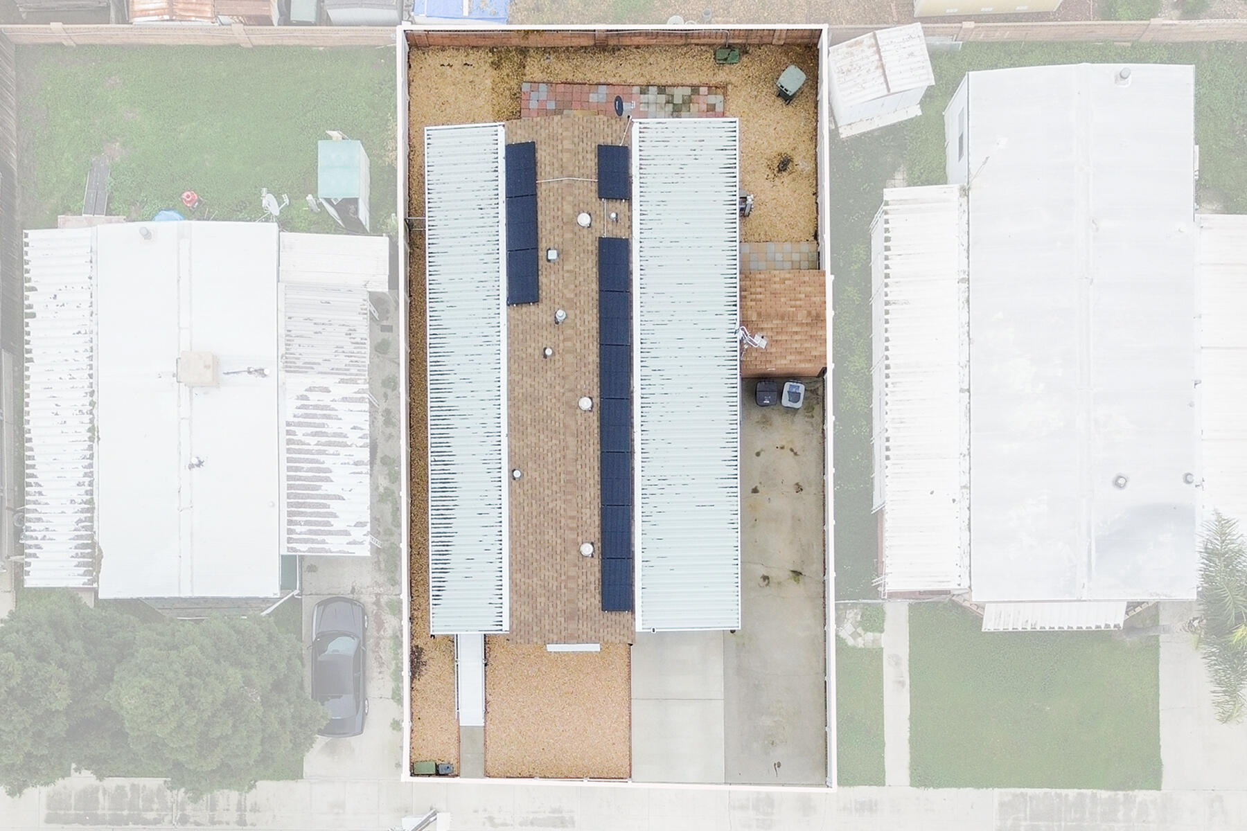 560 W Pleasant Ave #16, Tulare, CA 93274