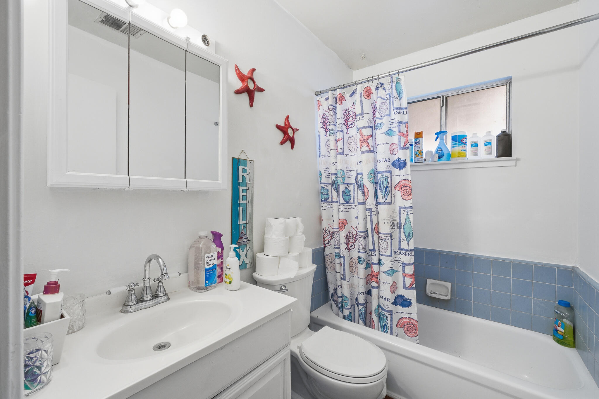 1705 S Bradley St, Visalia, CA 93292