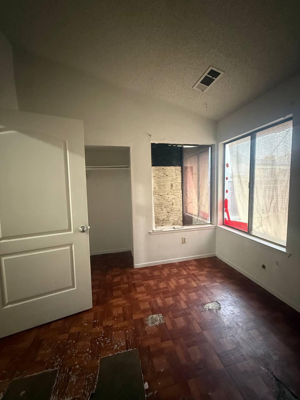 1644 N Tipton St, Visalia, CA 93292