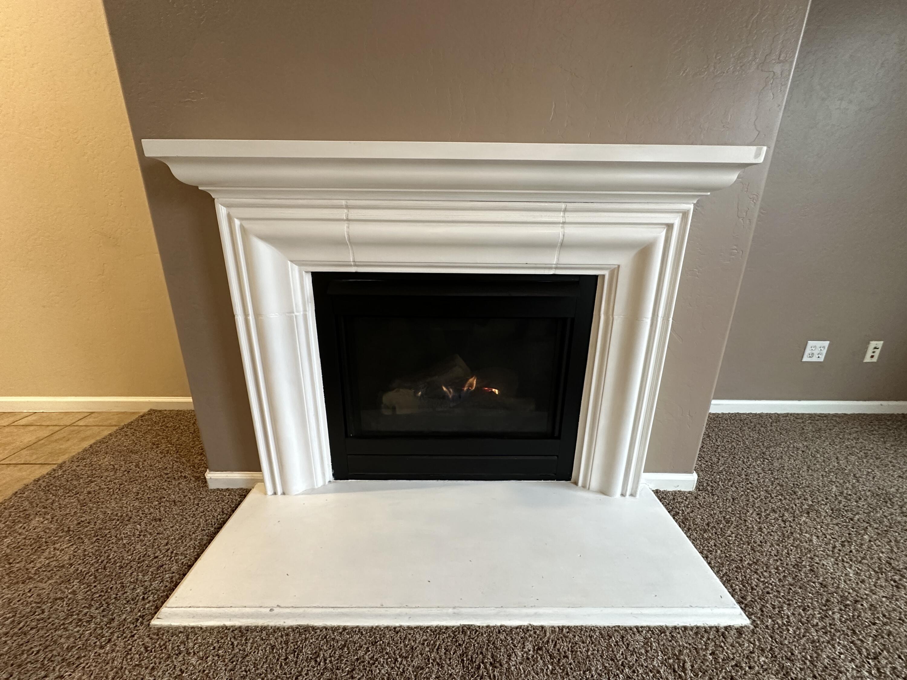 3938 W Flagstaff Ave, Visalia, CA 93291