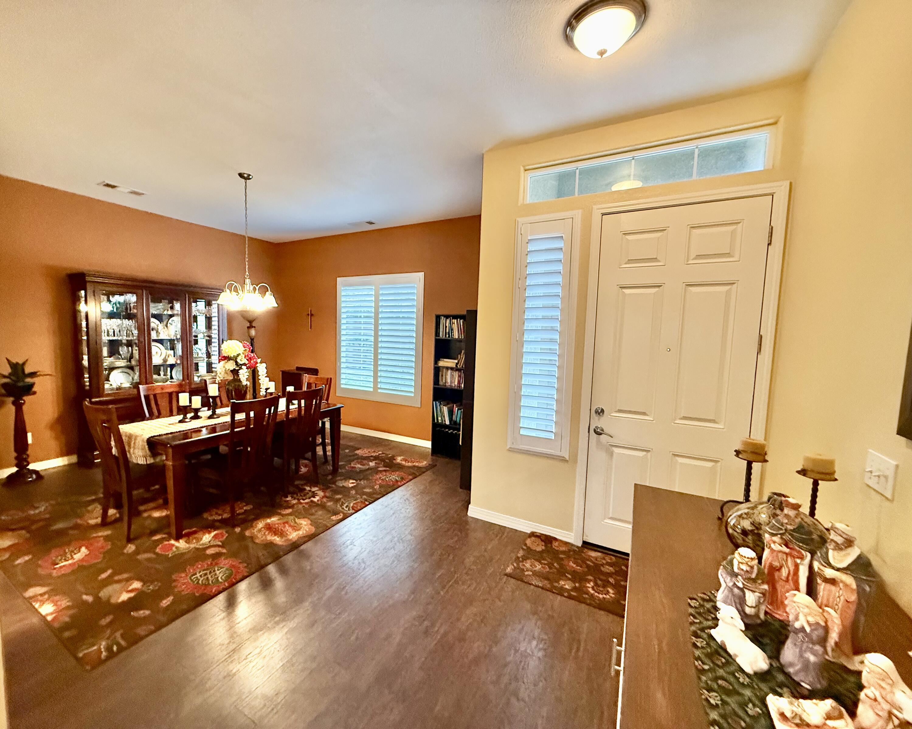 1520 W San Lucia Ave, Porterville, CA 93257