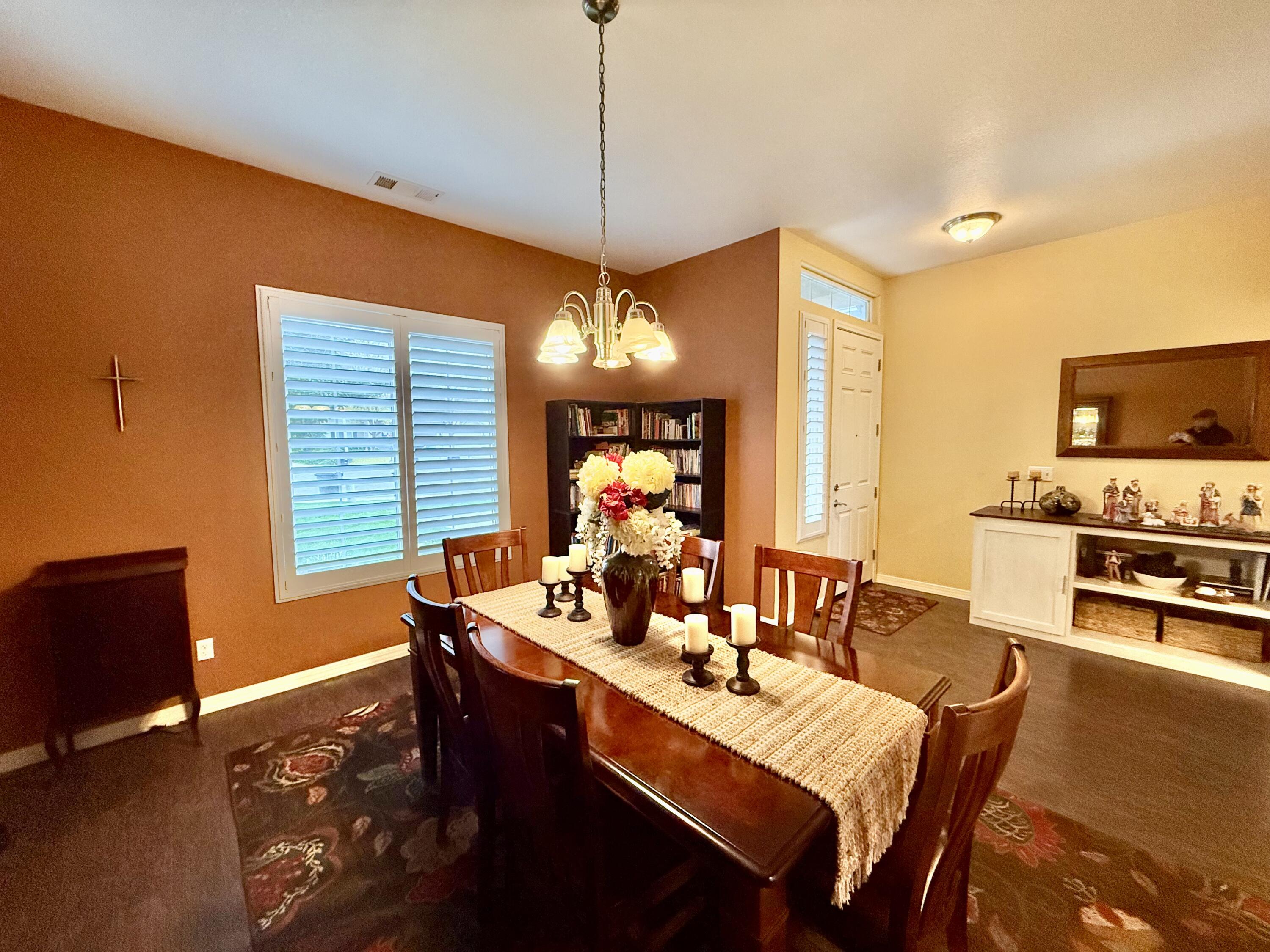 1520 W San Lucia Ave, Porterville, CA 93257