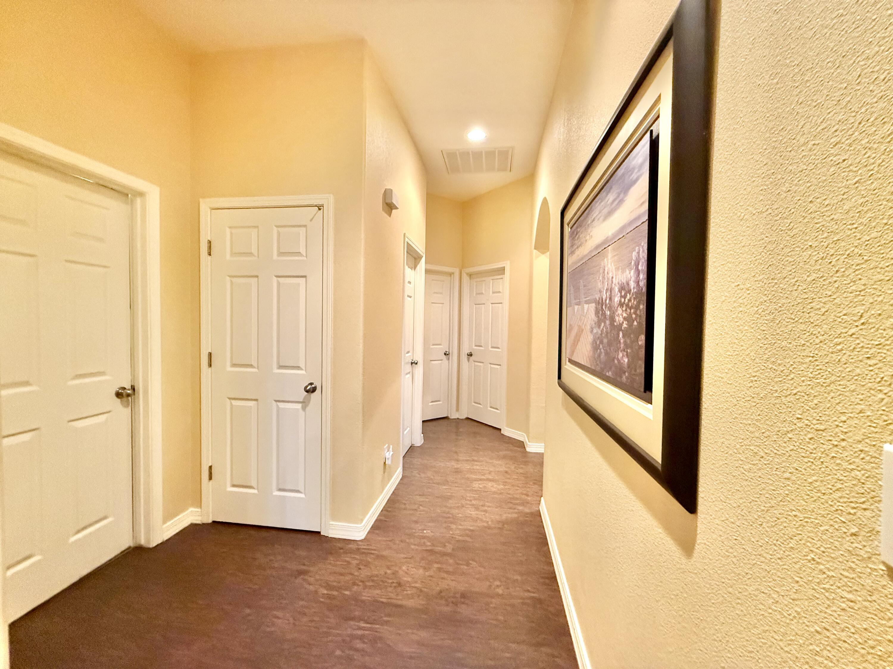 1520 W San Lucia Ave, Porterville, CA 93257