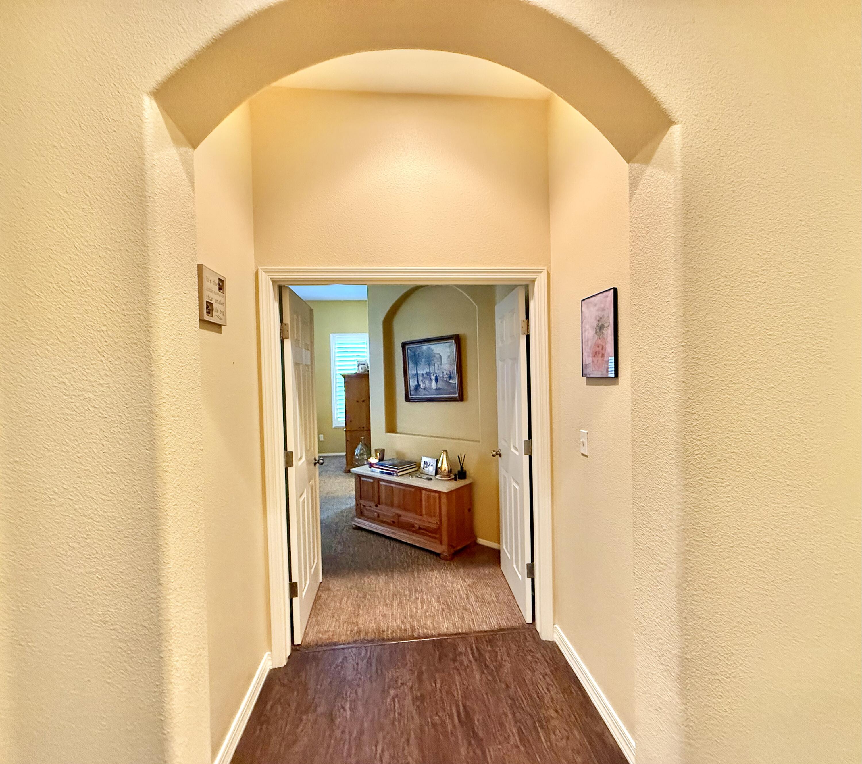 1520 W San Lucia Ave, Porterville, CA 93257