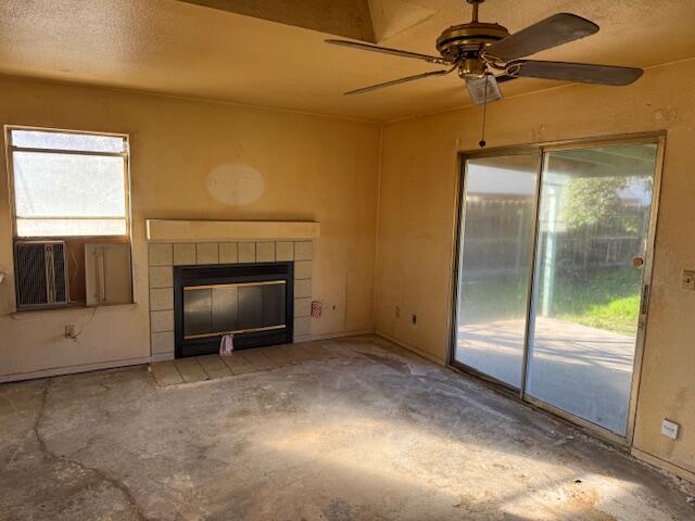 370 W Beechwood Dr, Tulare, CA 93274