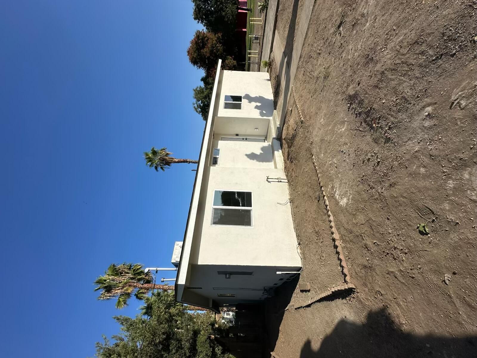 16 S Plano St, Porterville, CA 93257