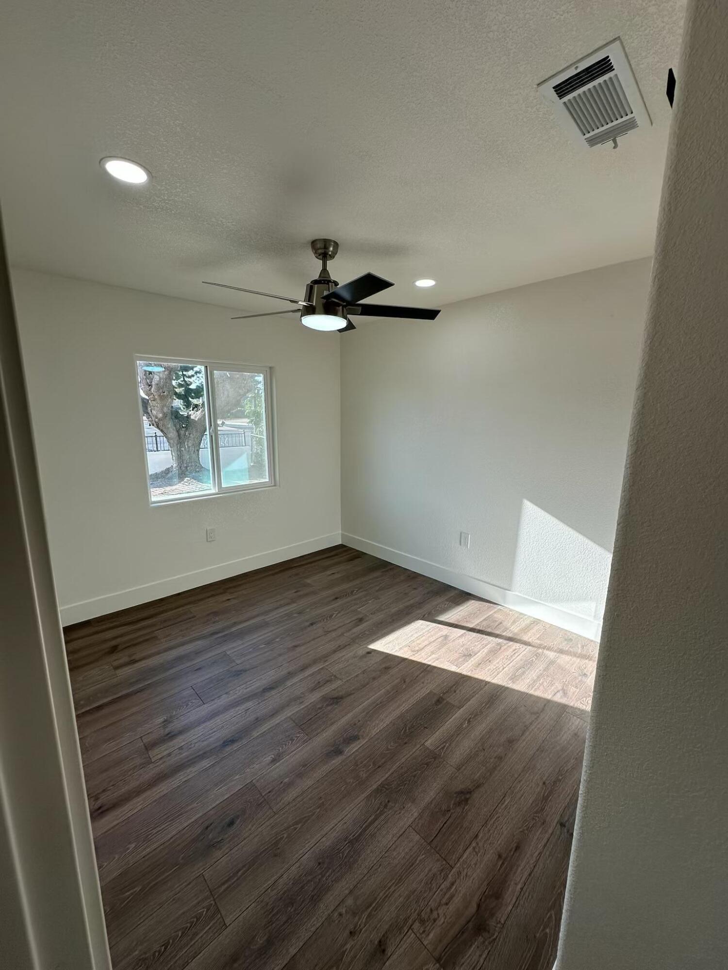 16 S Plano St, Porterville, CA 93257