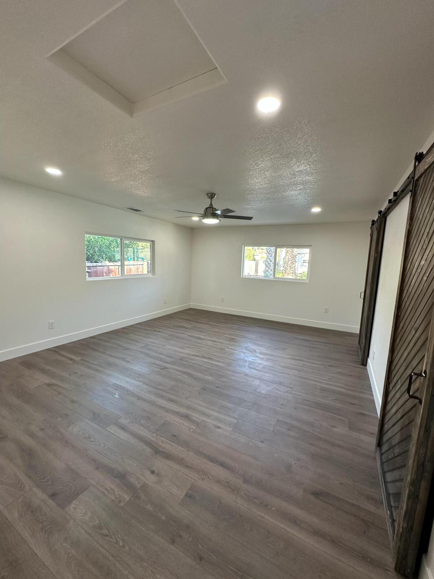 16 S Plano St, Porterville, CA 93257