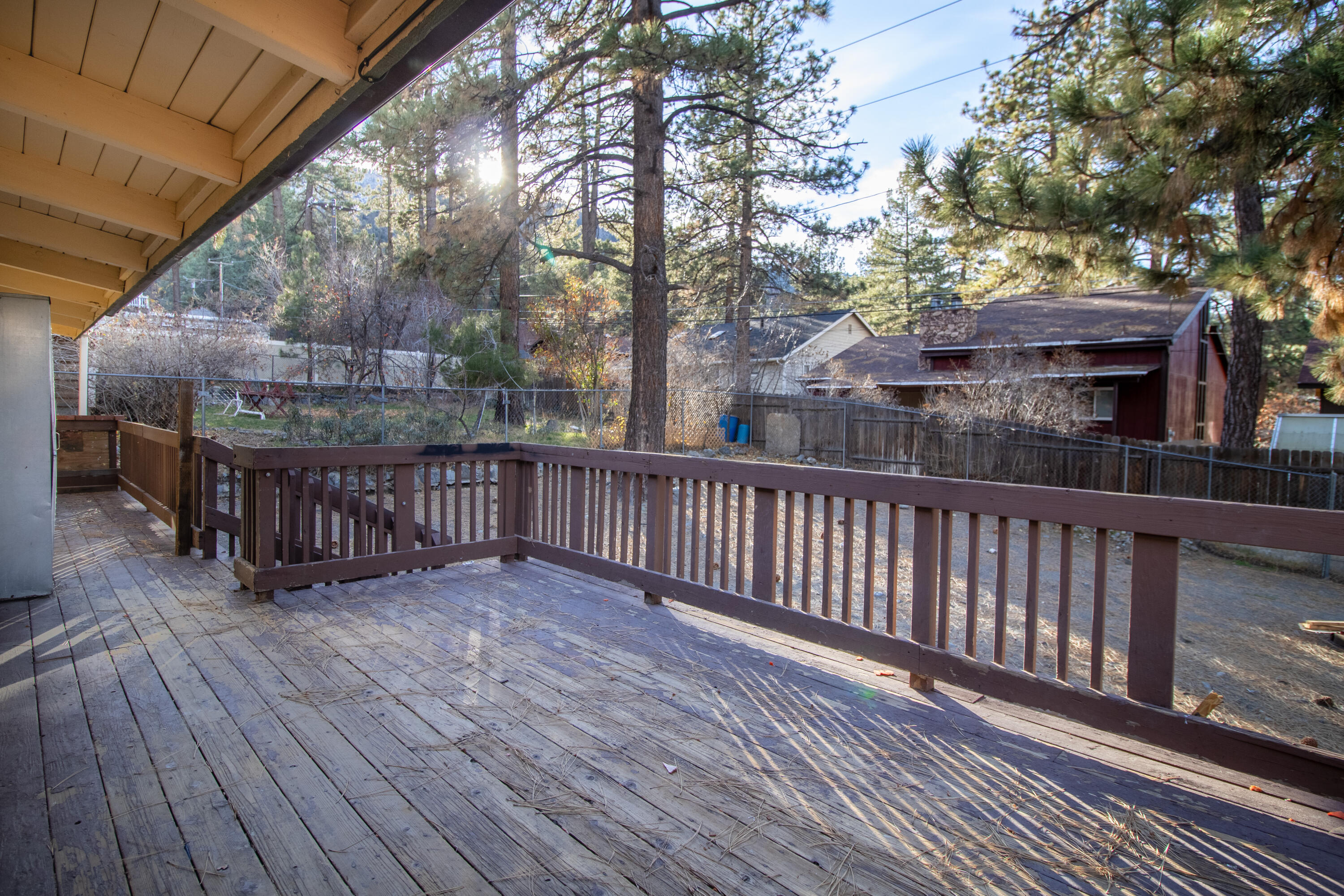 5608 Sheepcreek Dr, Wrightwood, CA 92397