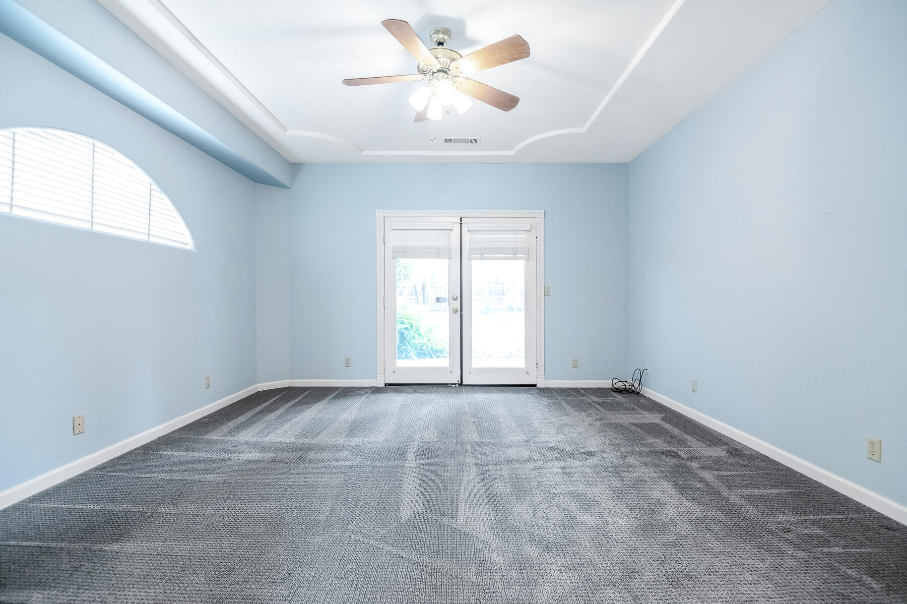 1134 N Rova Ct, Visalia, CA 93291